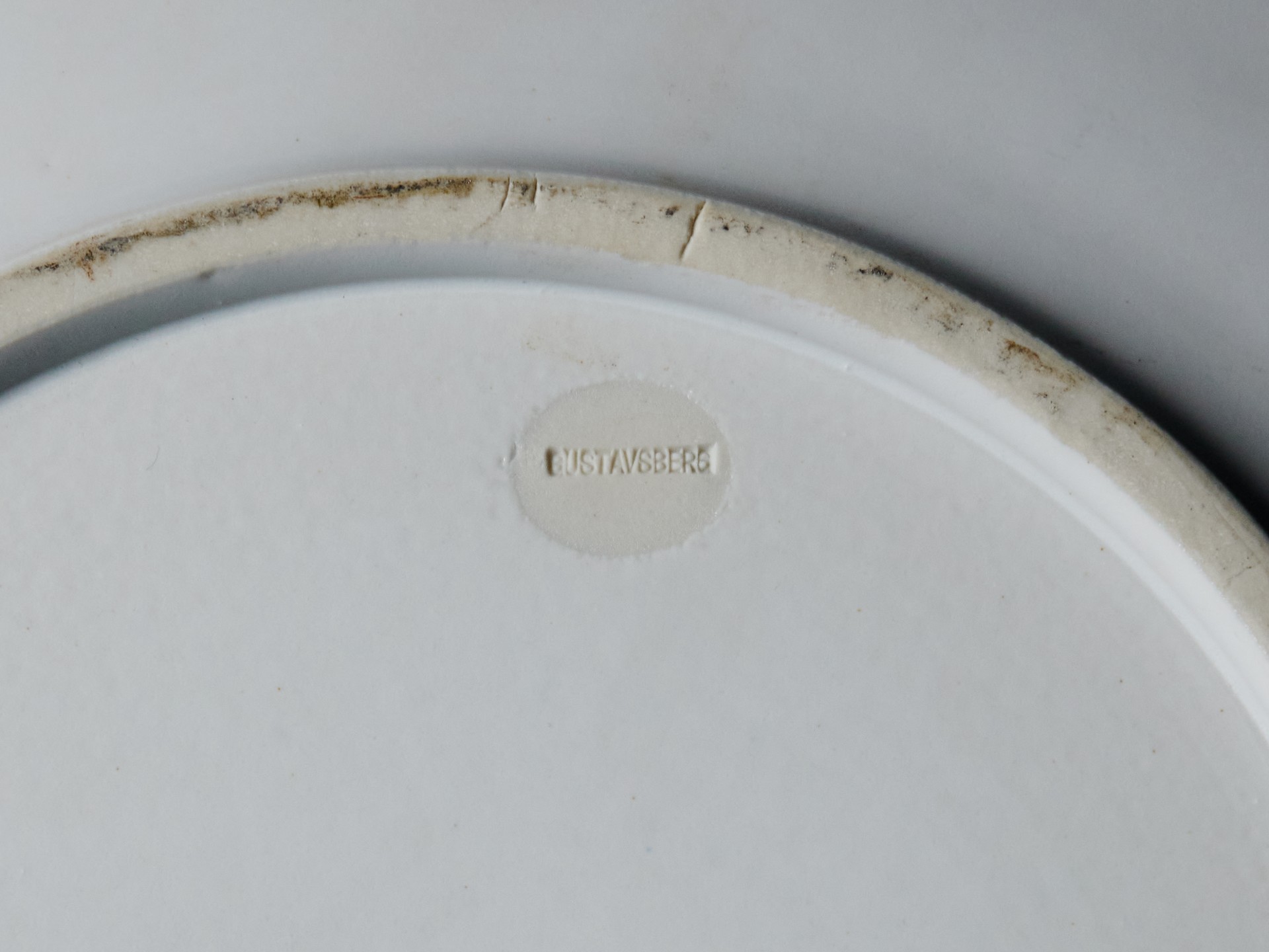 Two Large 'Veckla' Plates image 5