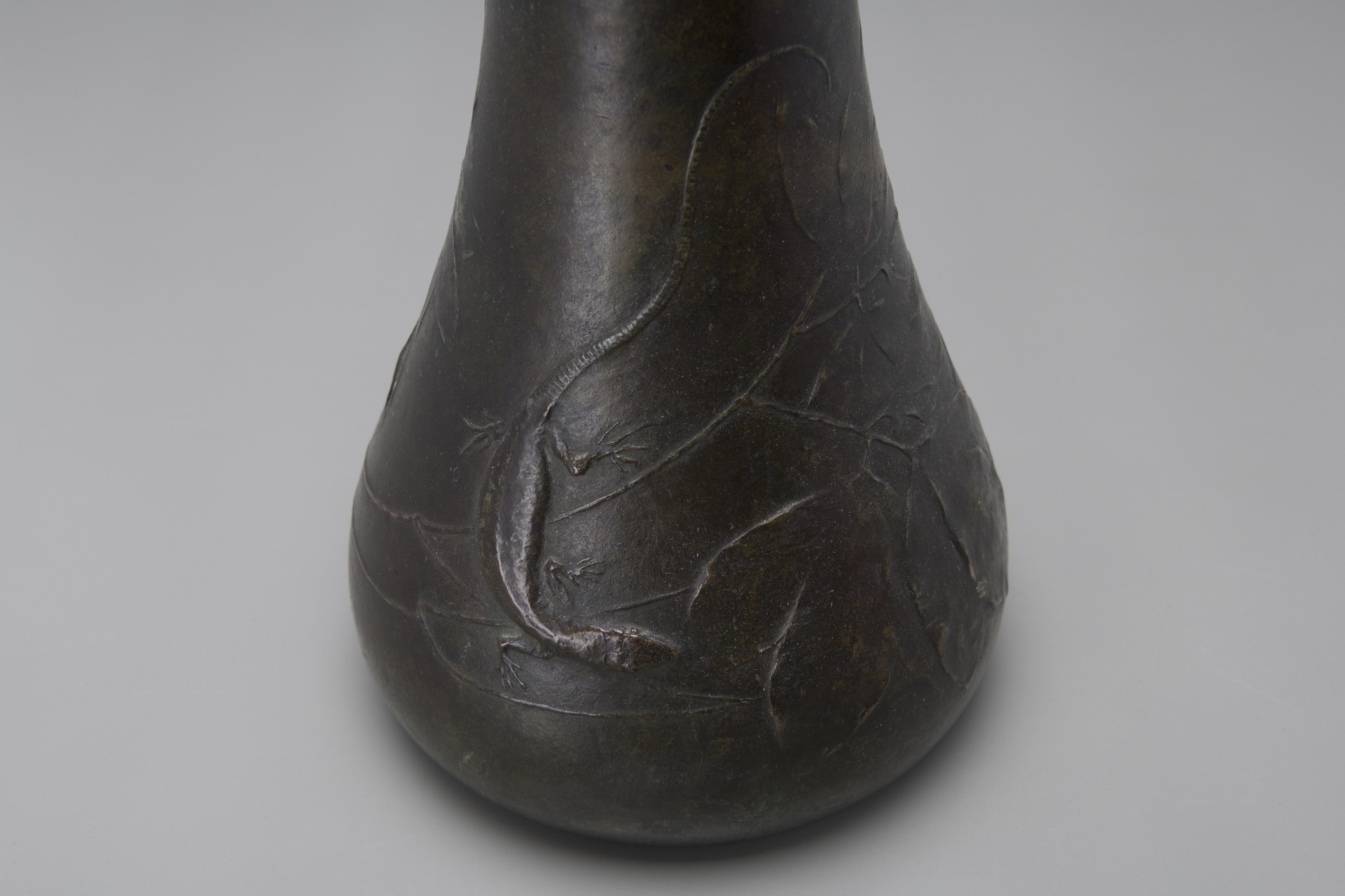 Vase image 5