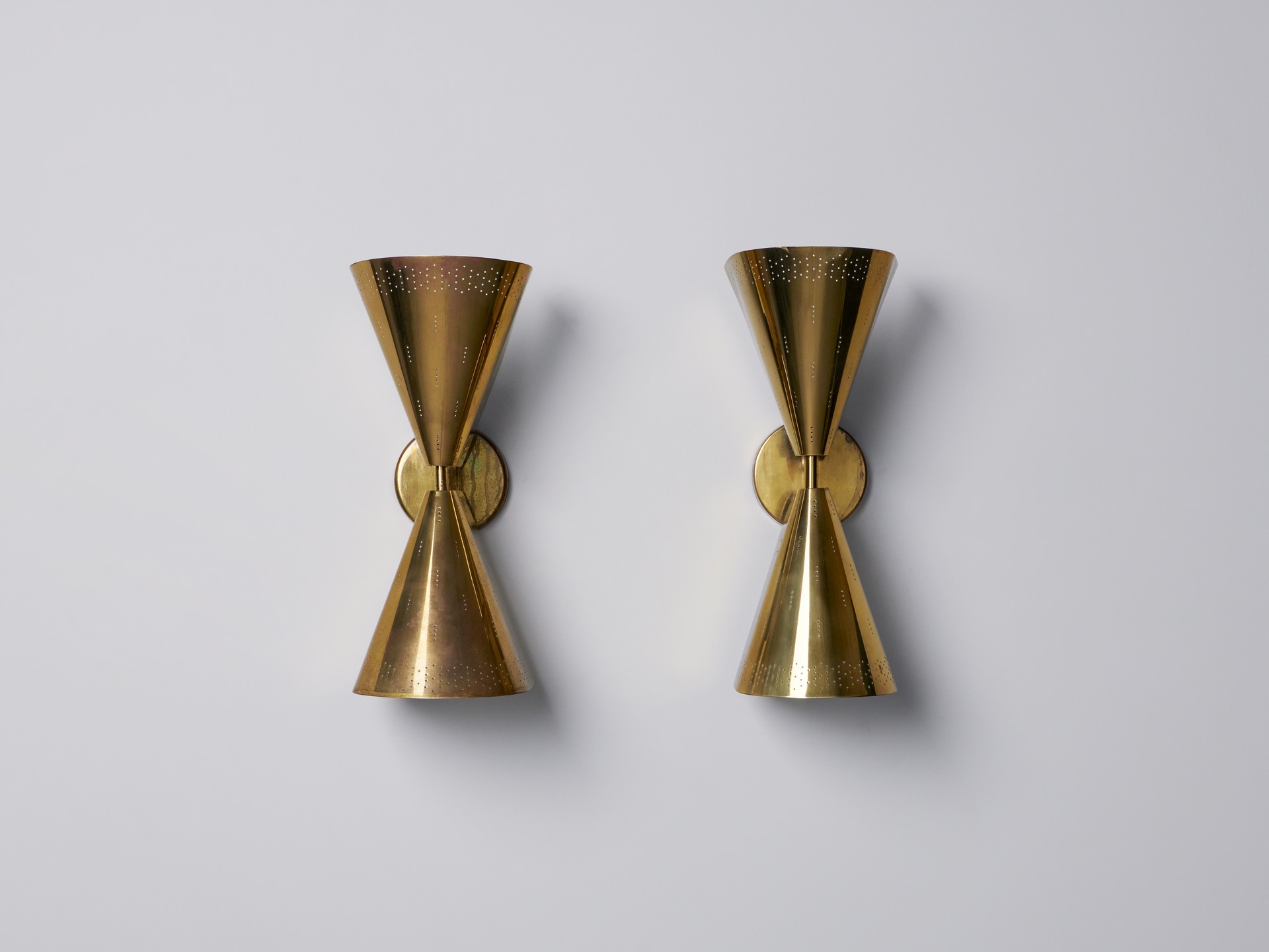 Pair of Wall Lamps image 2