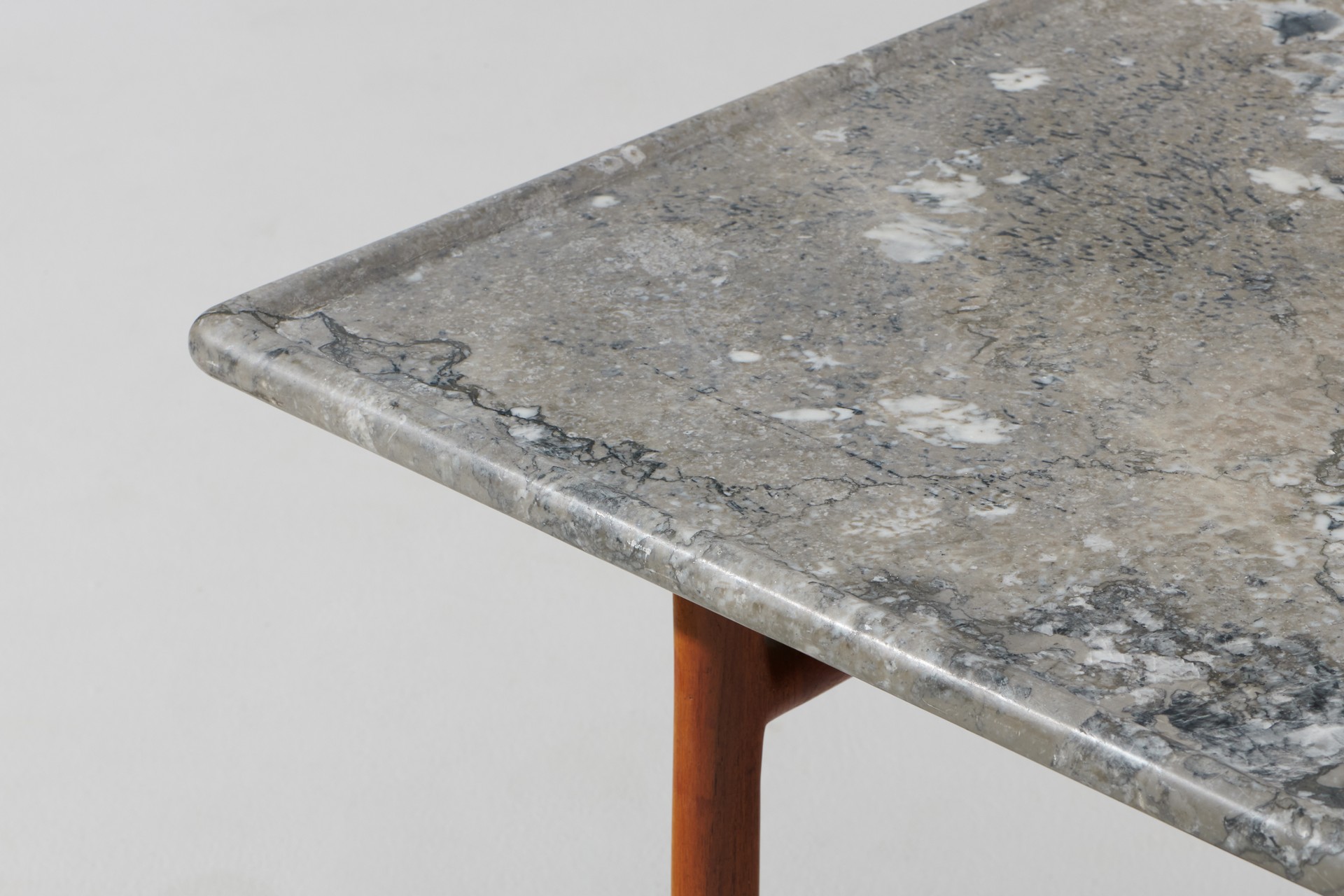 Coffee Table image 4