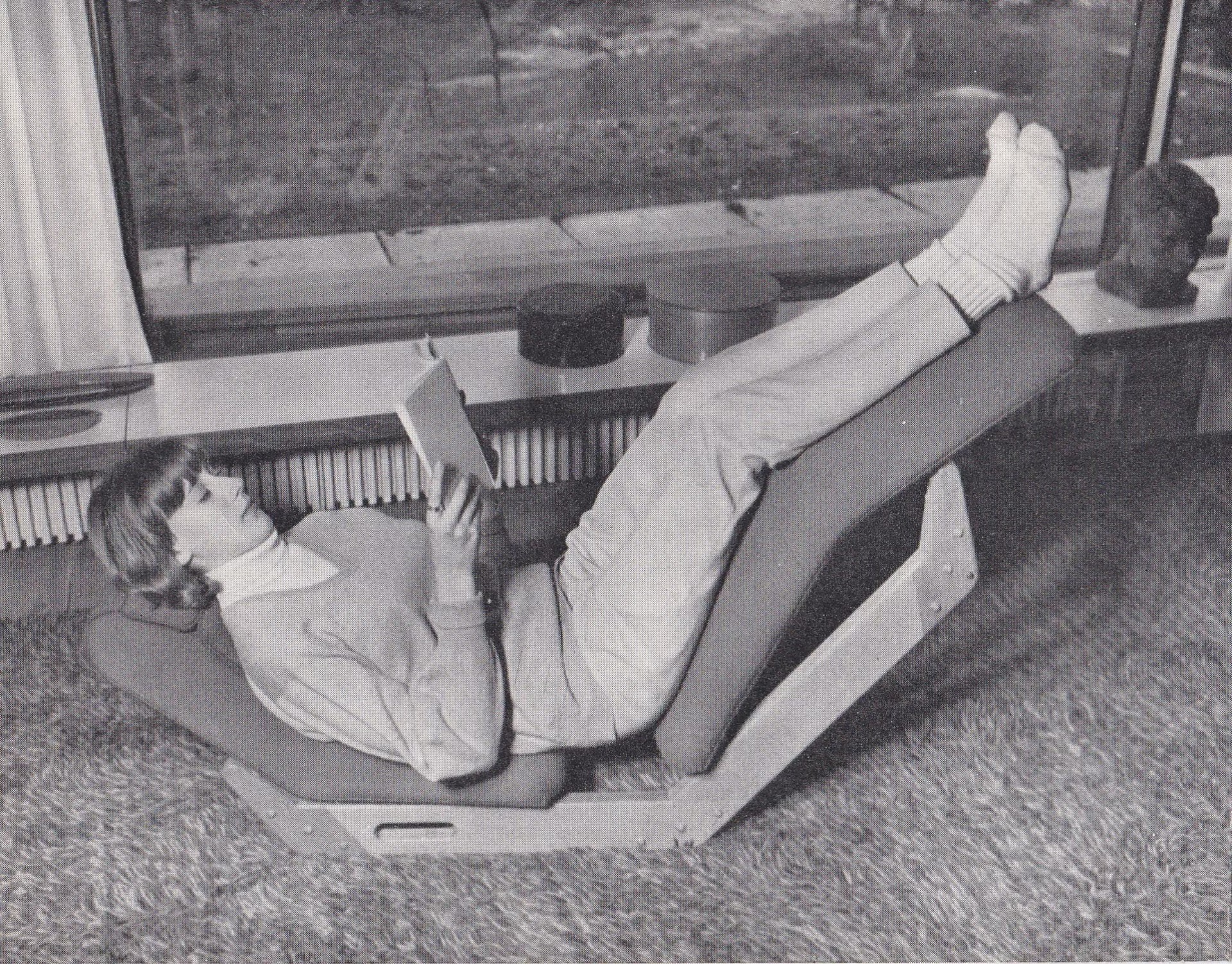 'Dolphin' Chaise Longue image 16