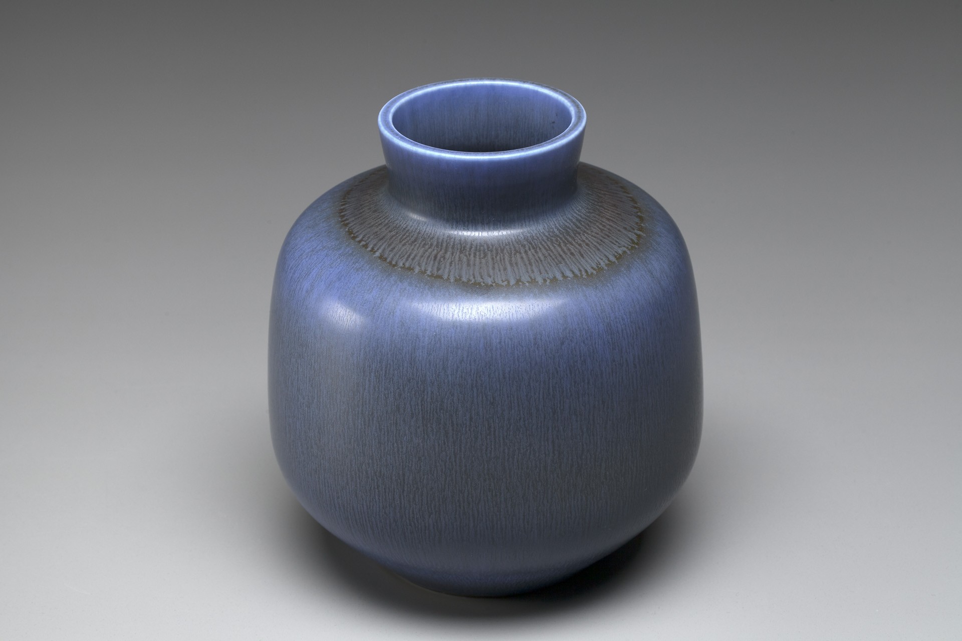 Group of Vases image 5