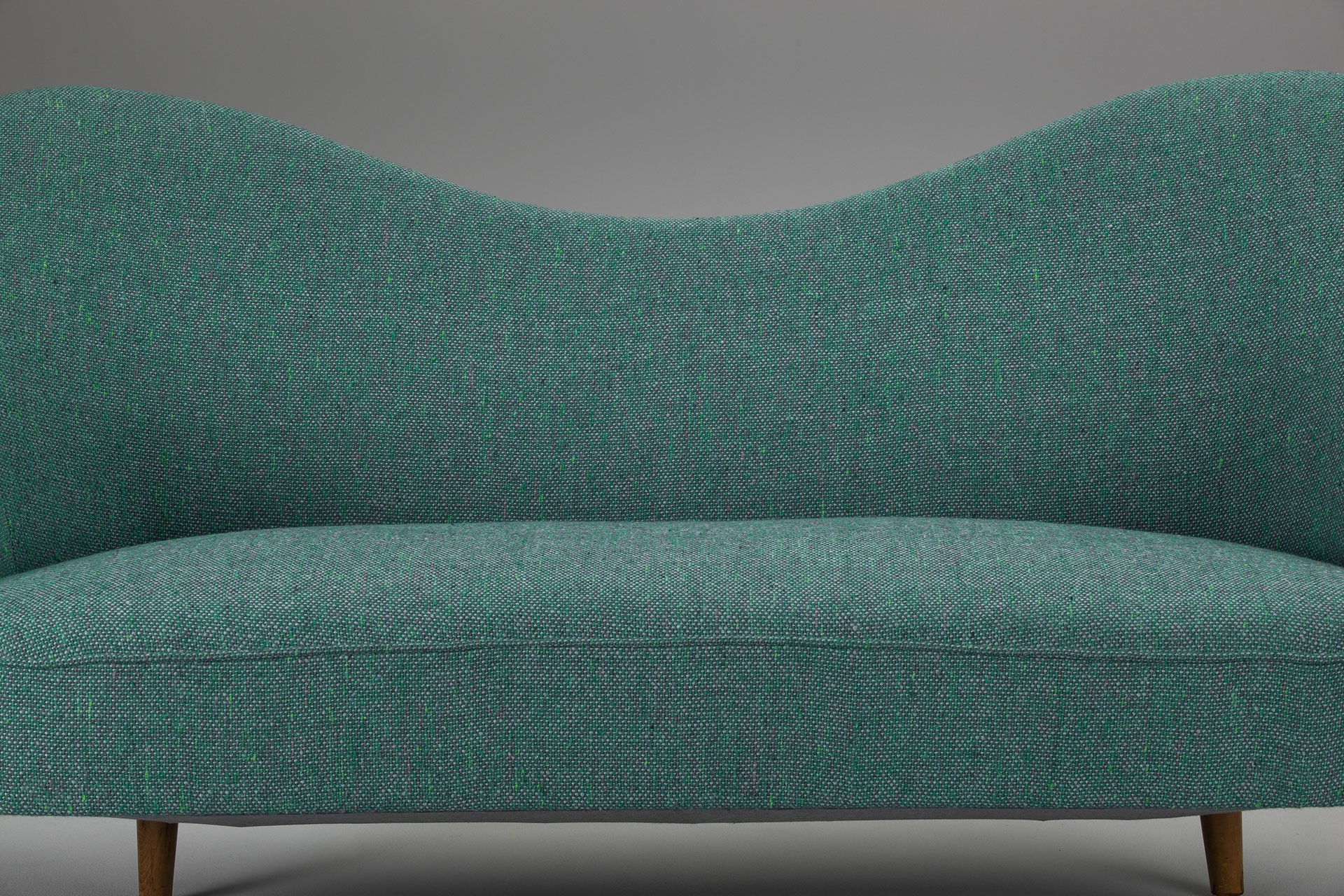 Sofa image 2