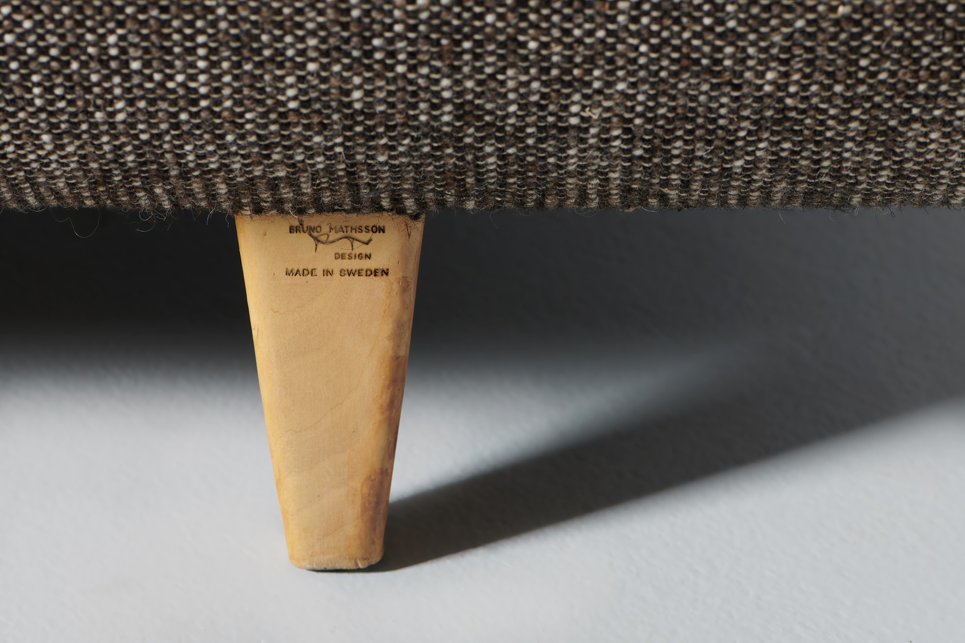 Sofa image 5