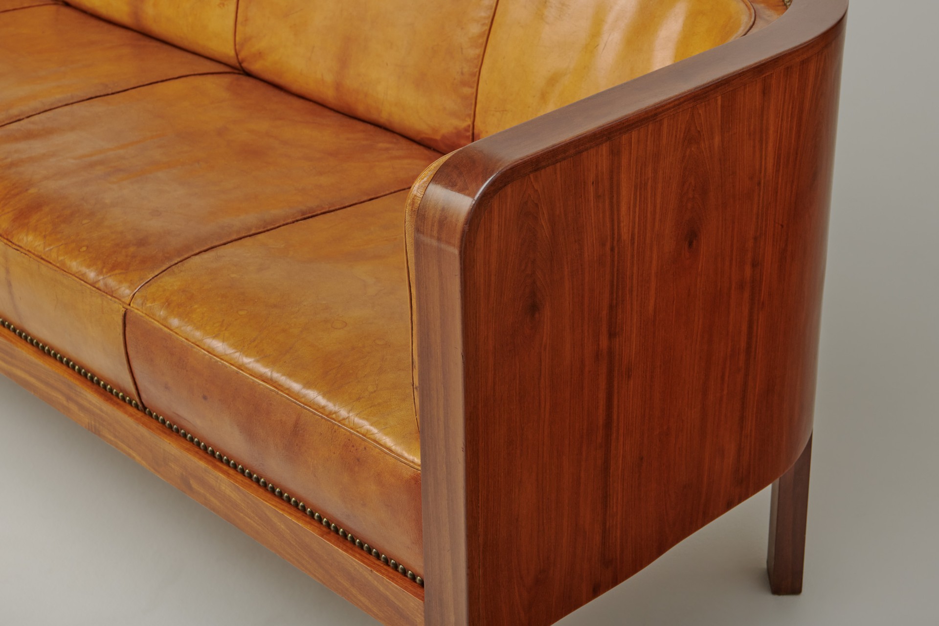 Sofa image 8