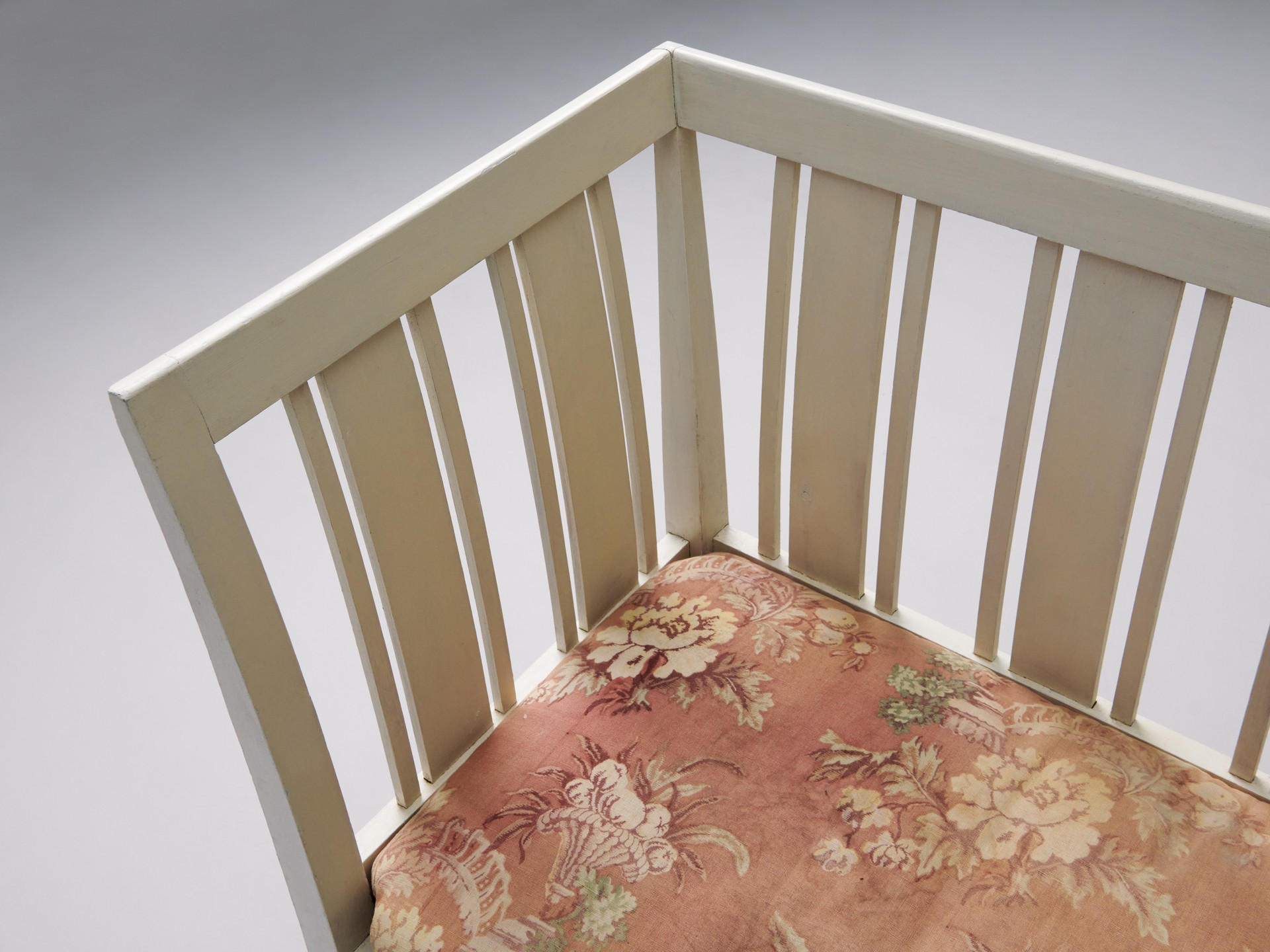 Bench image 6