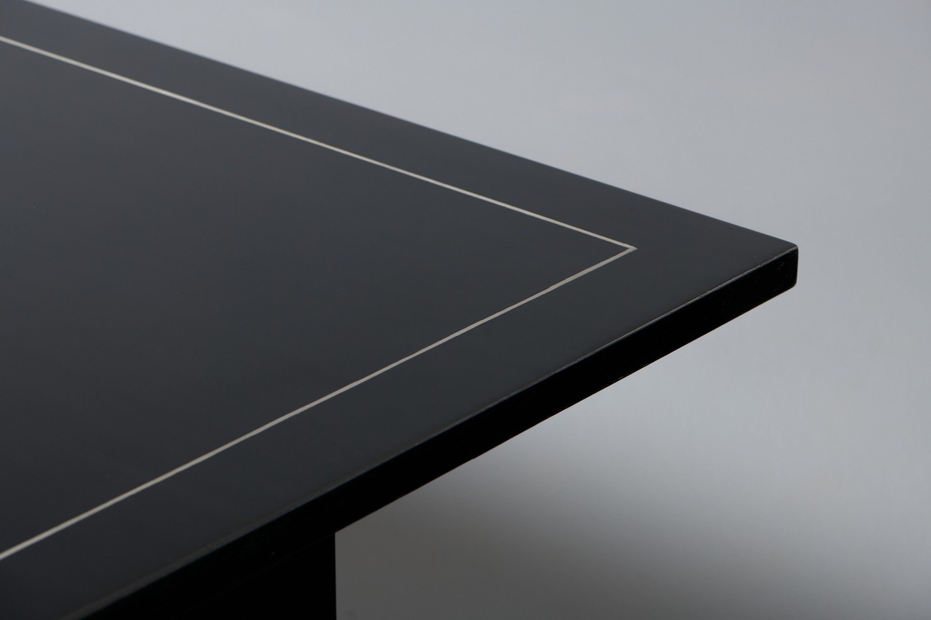 Desk image 5