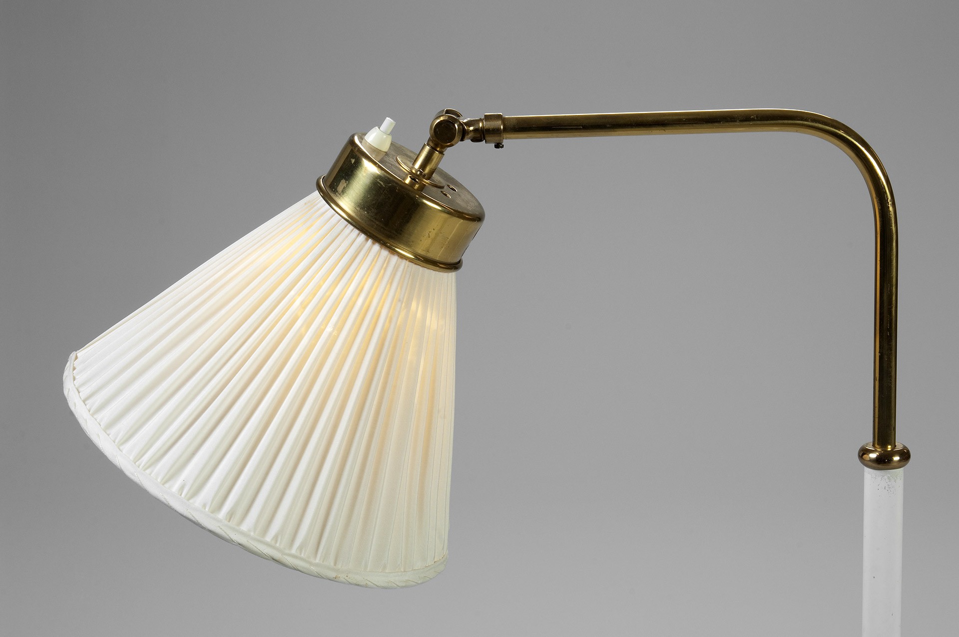 Pair of Floor Lamps image 2