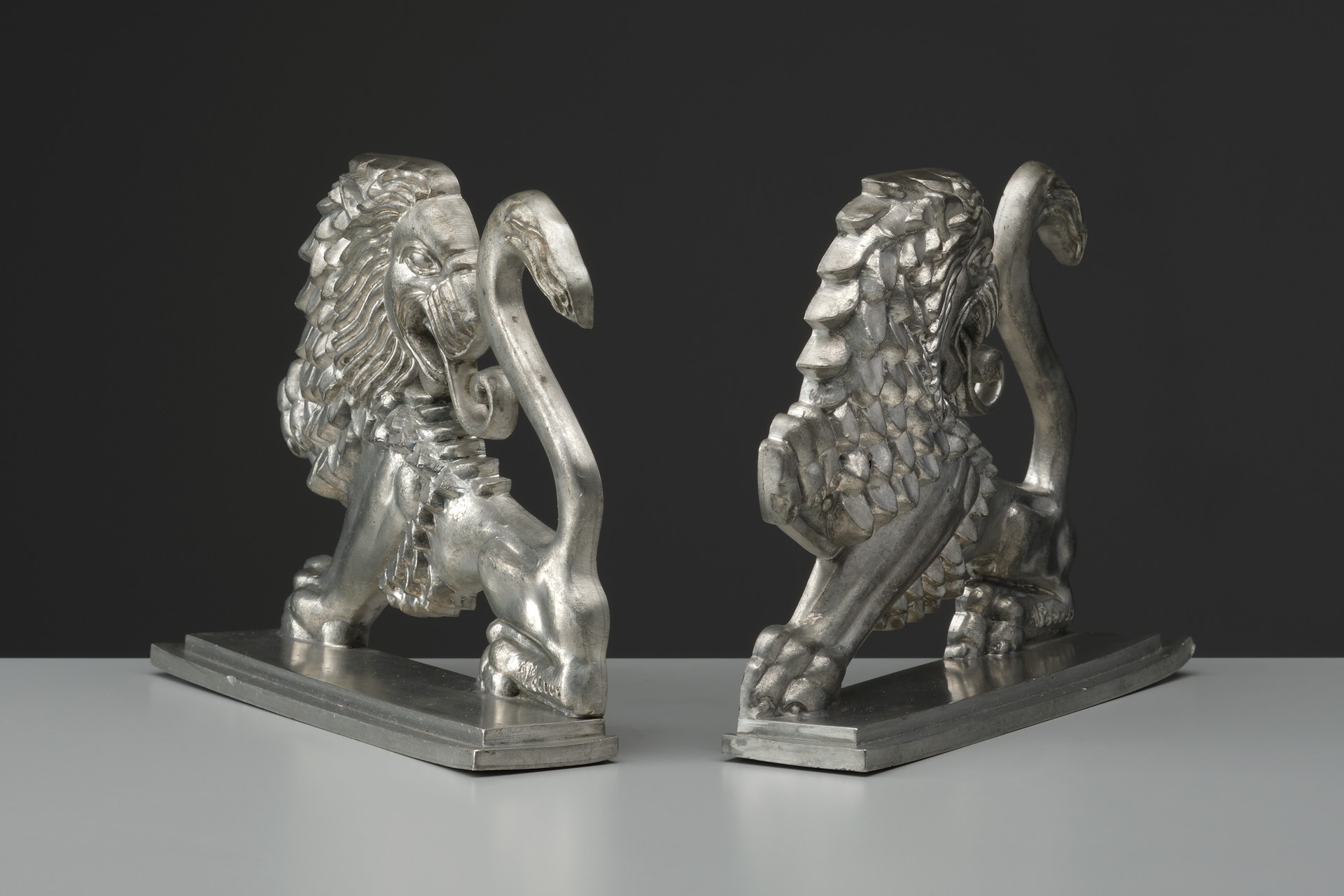 Pair of Bookends image 2