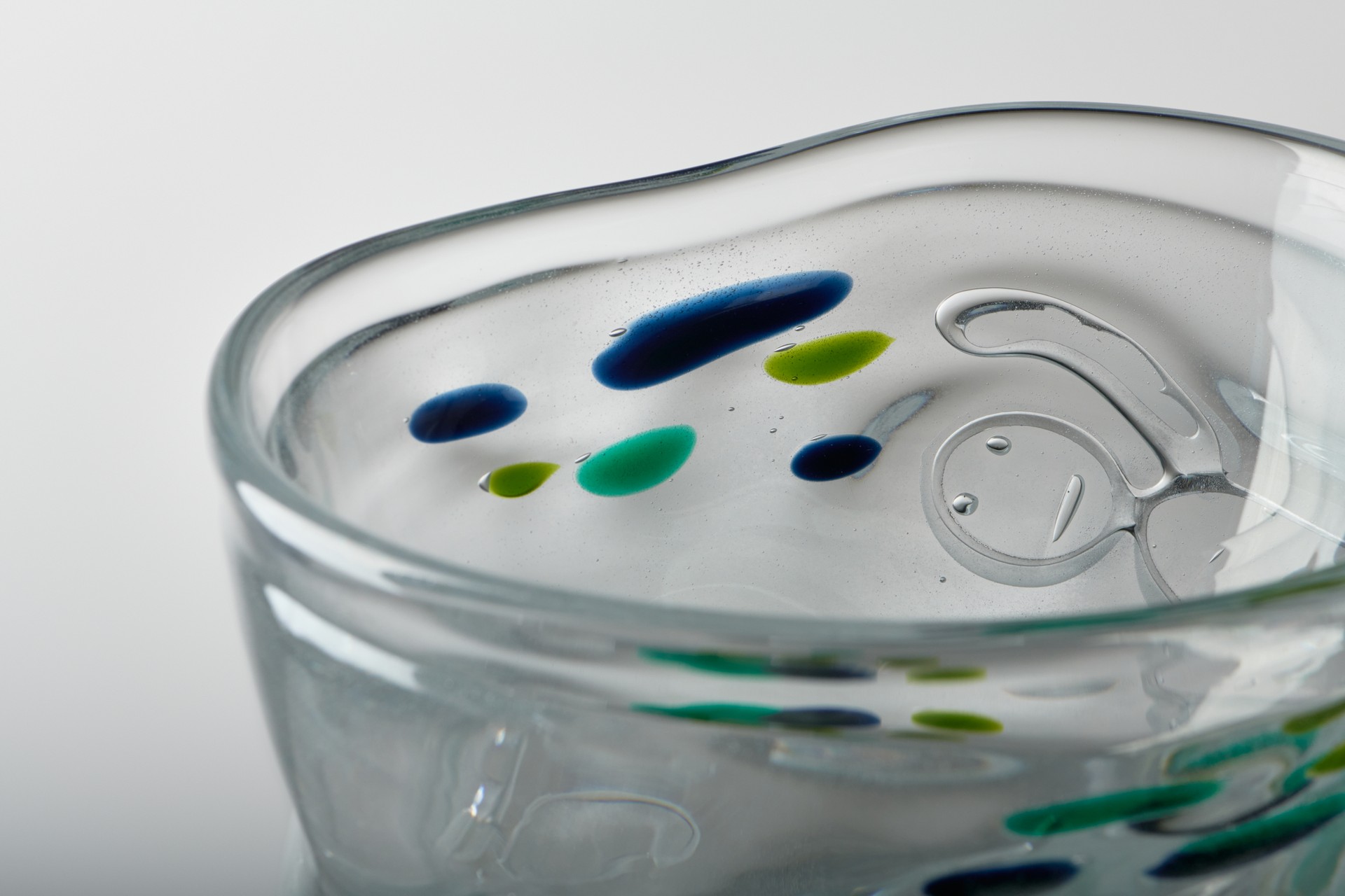 'Thalatta' Vase image 4