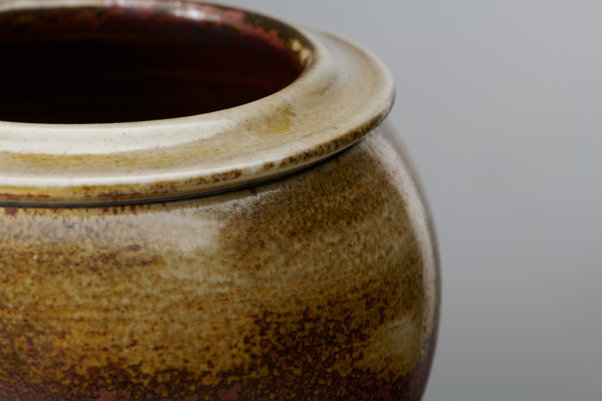 Vase image 3