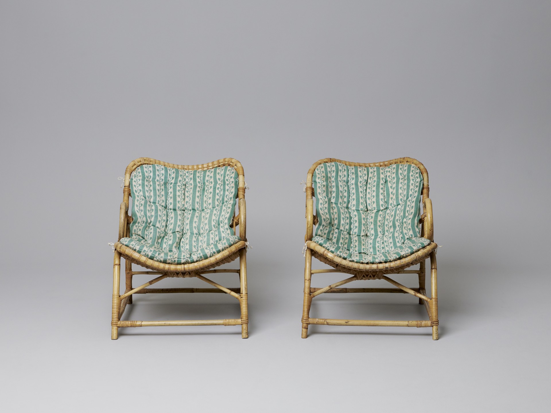 Pair of Lounge Chairs image 3