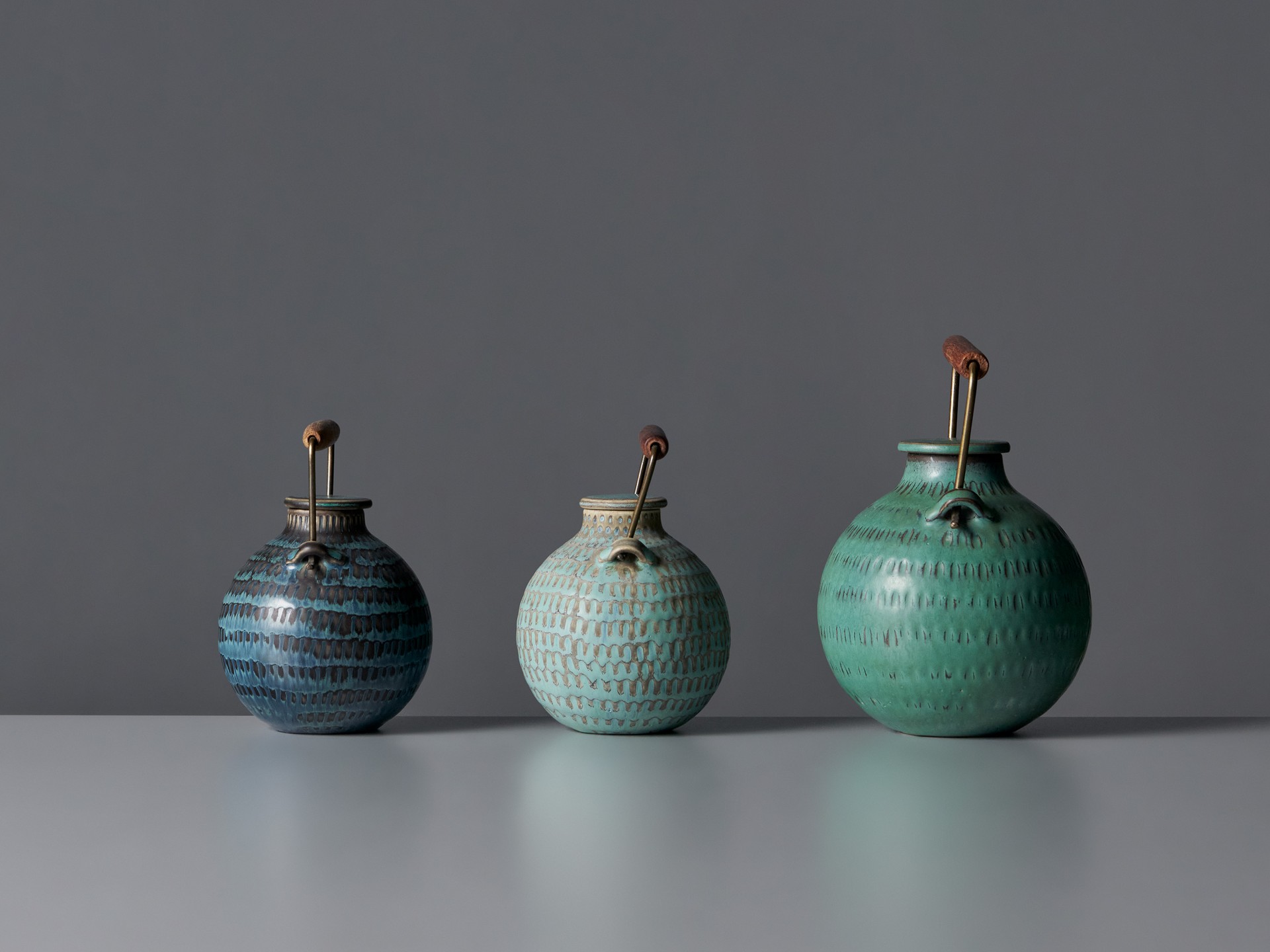 Three Teapots image 2
