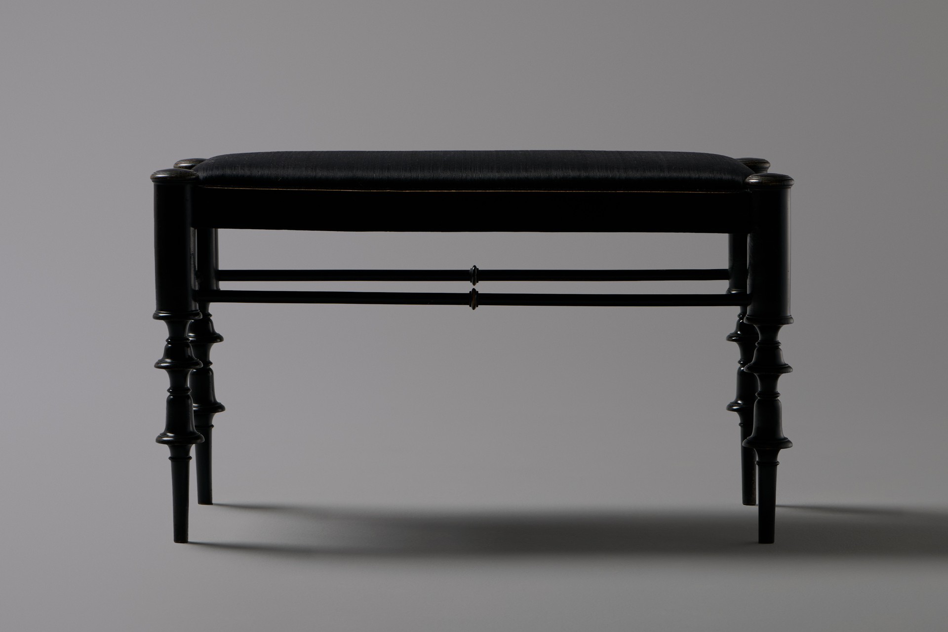 Bench image 2