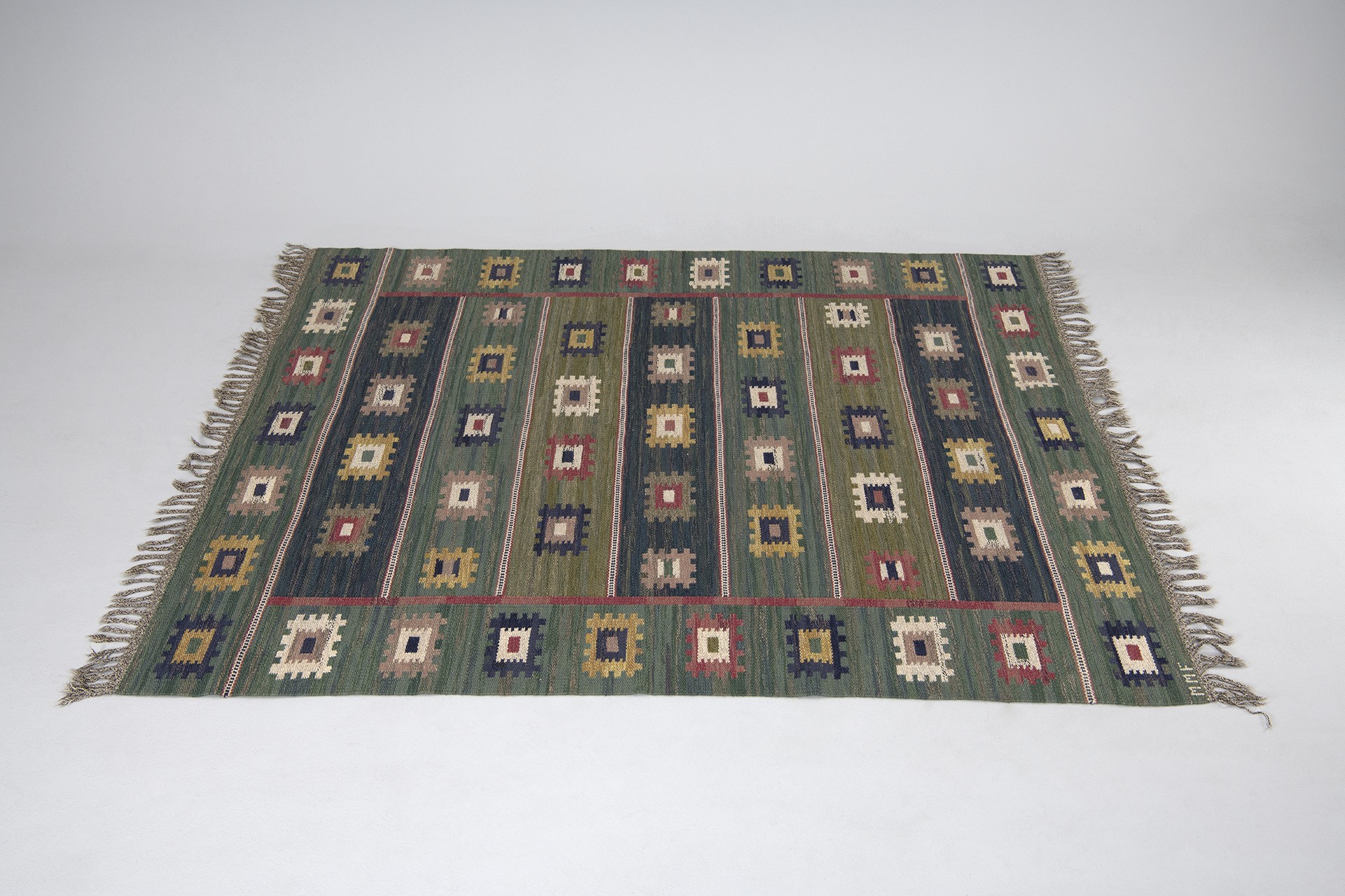 Early Carpet