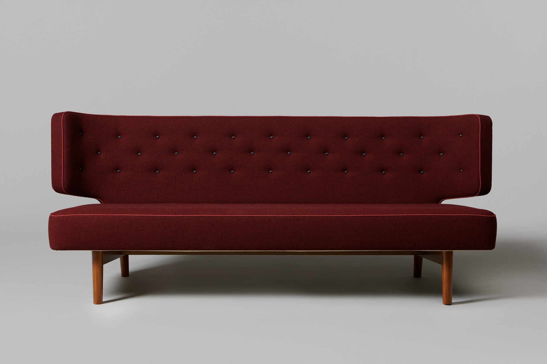 'Radiohuset' Sofa image 3