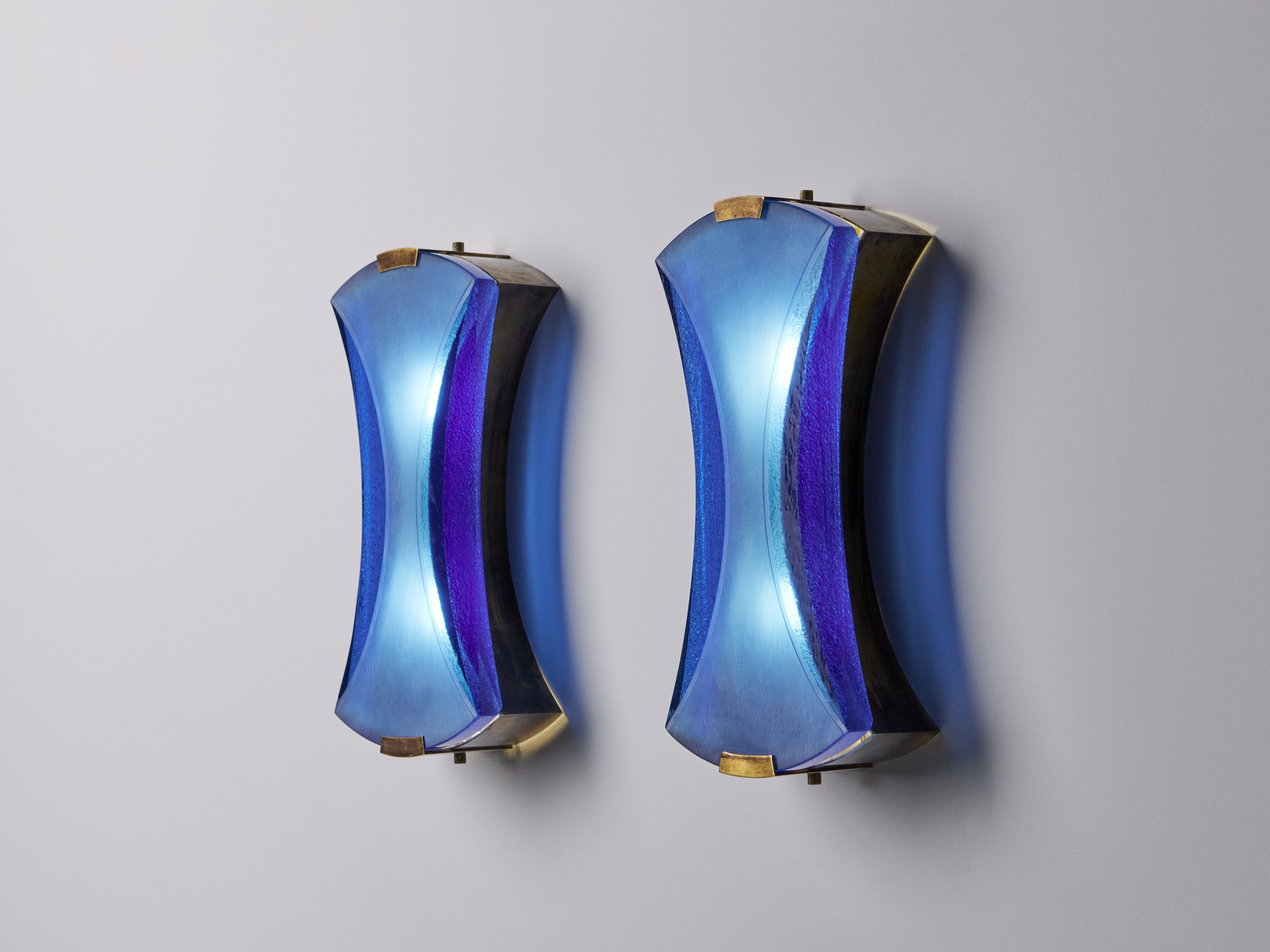 Pair of Wall Lights image 4