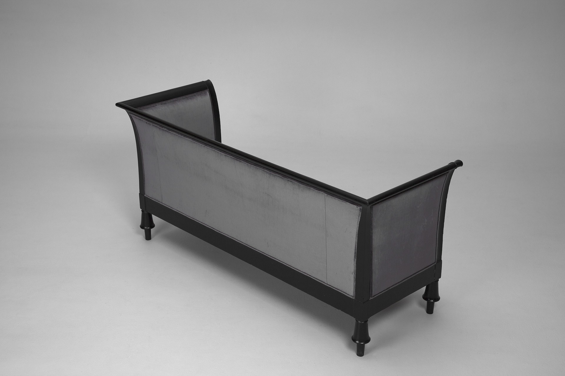 Neoclassical Sofa image 3