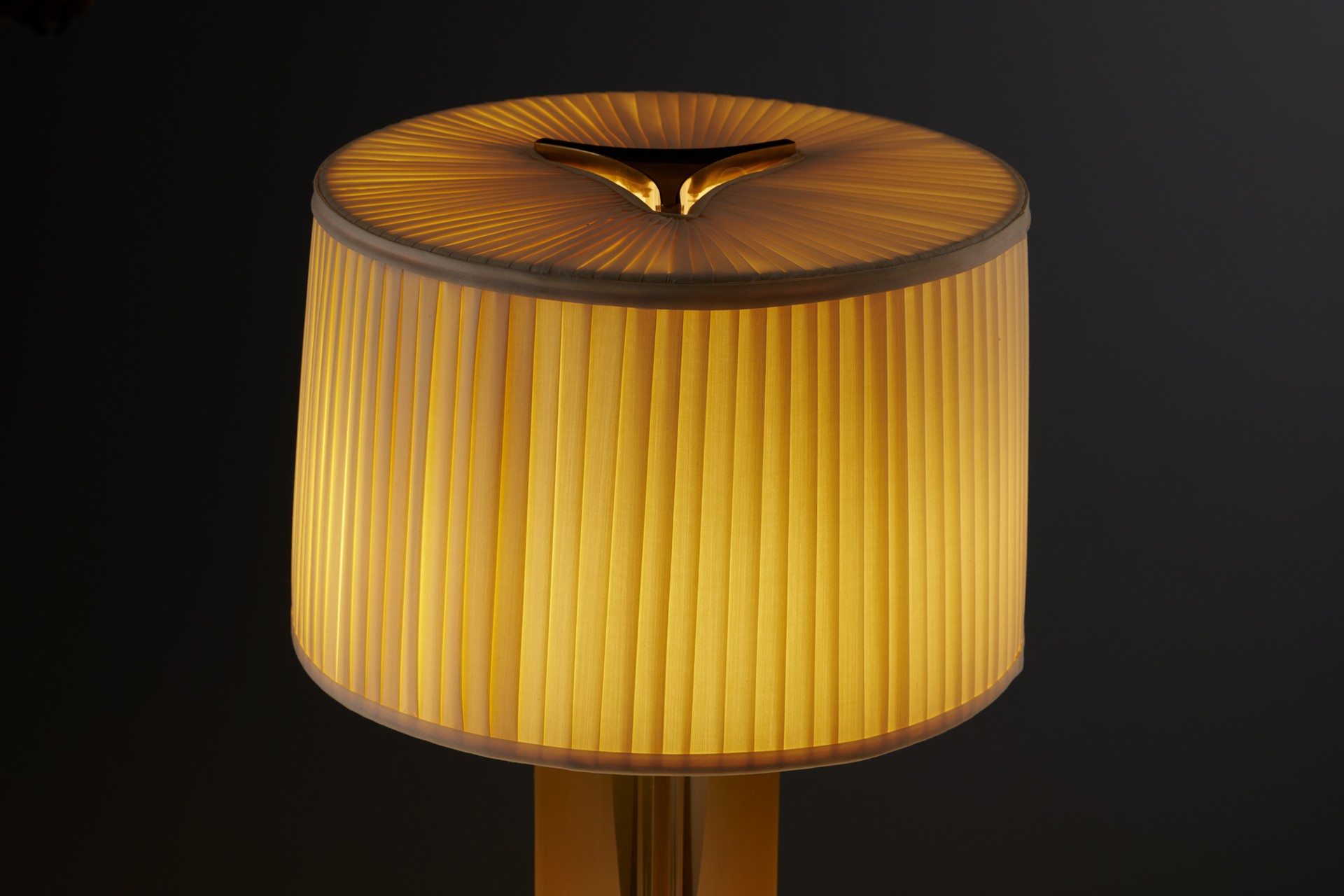 Rare Table Lamp, Model no. 546D image 4