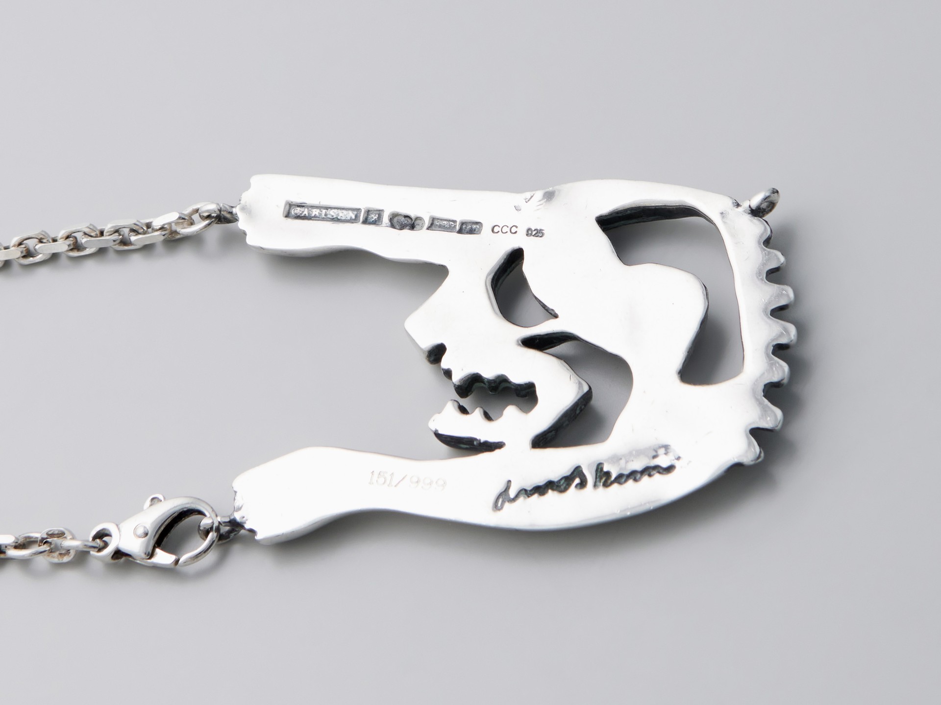 Necklace image 4