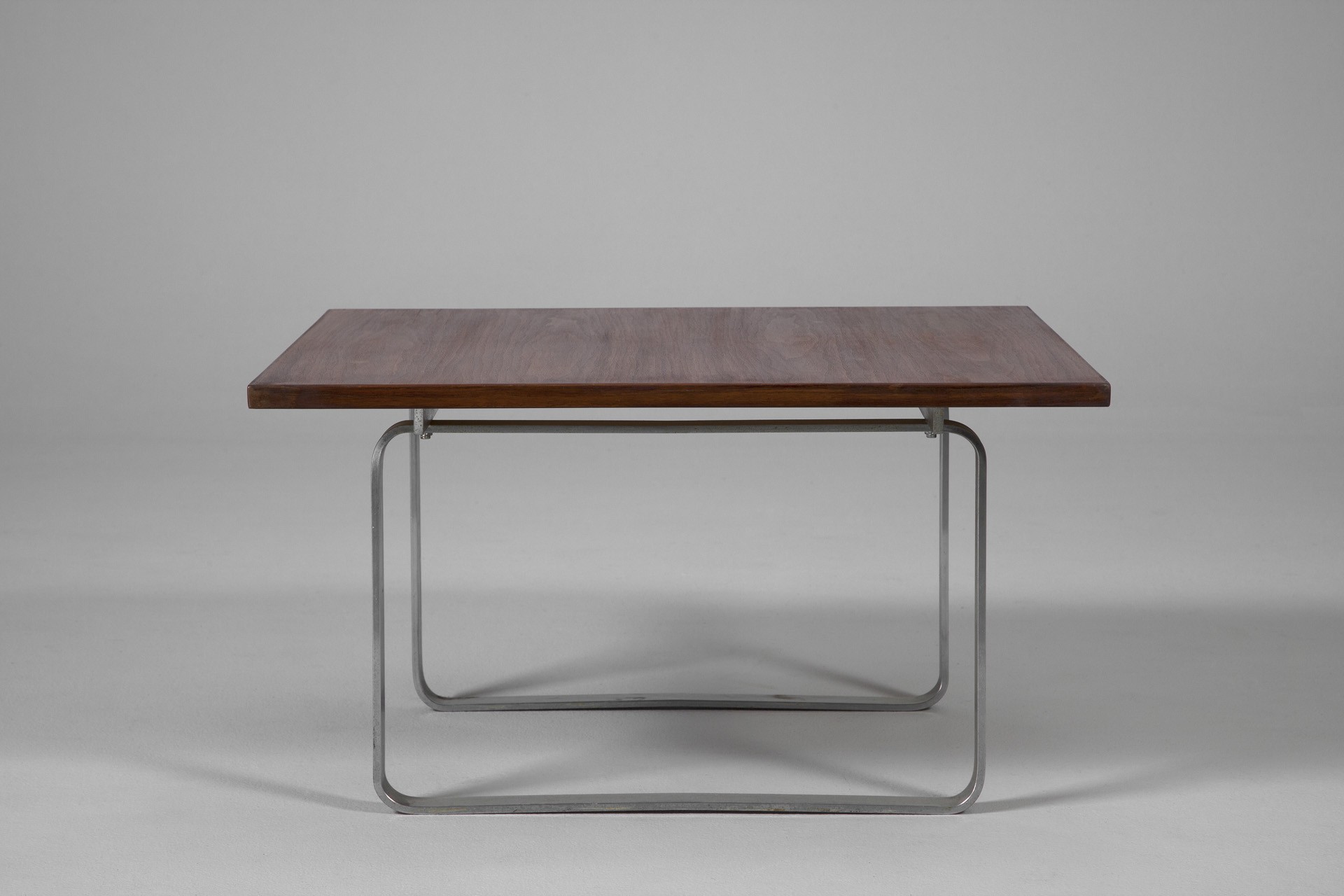 Coffee table image 2