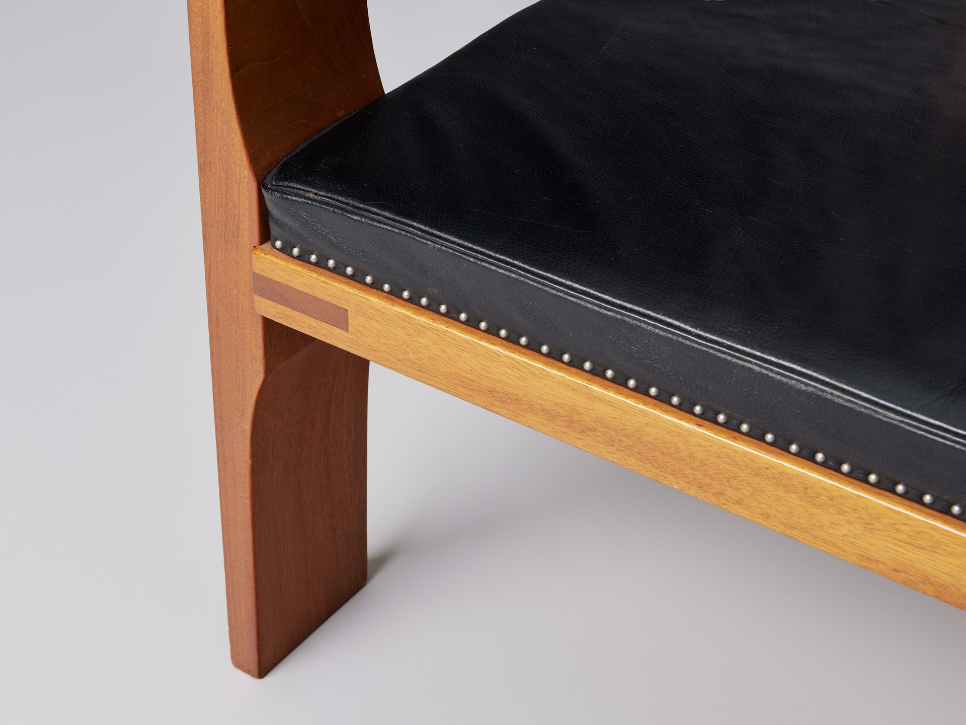 Sofa image 11