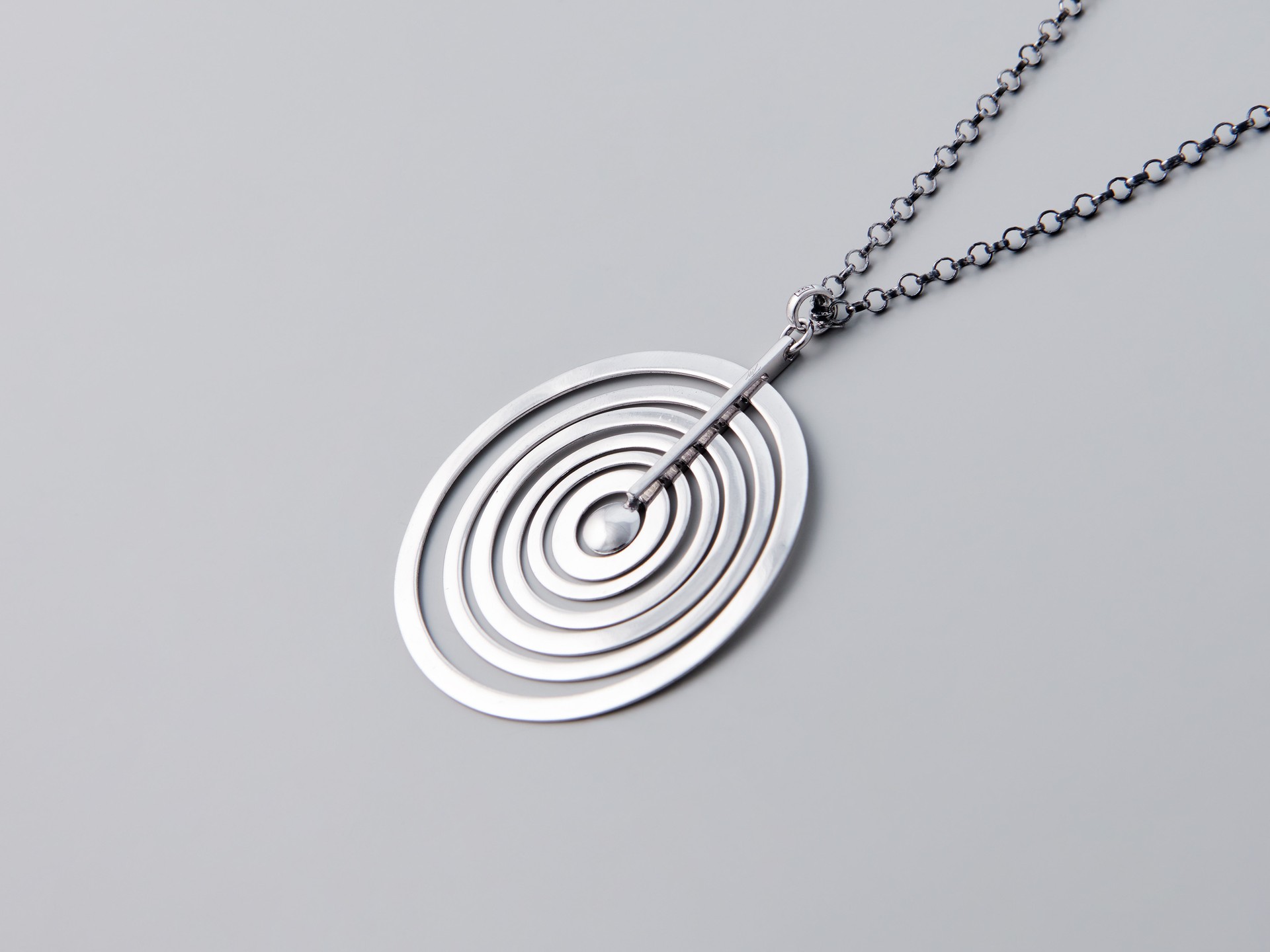 'Silver Moon' Necklace and Earrings image 3