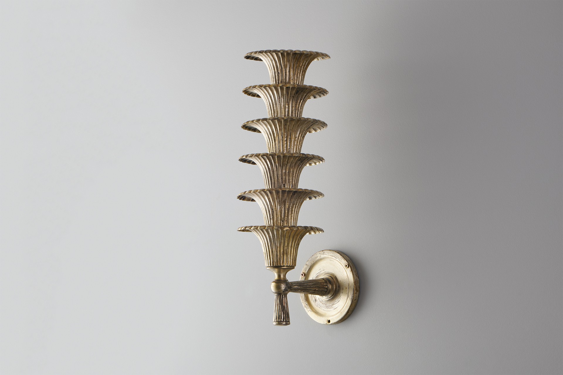 Neoclassical Wall Lamp image 2