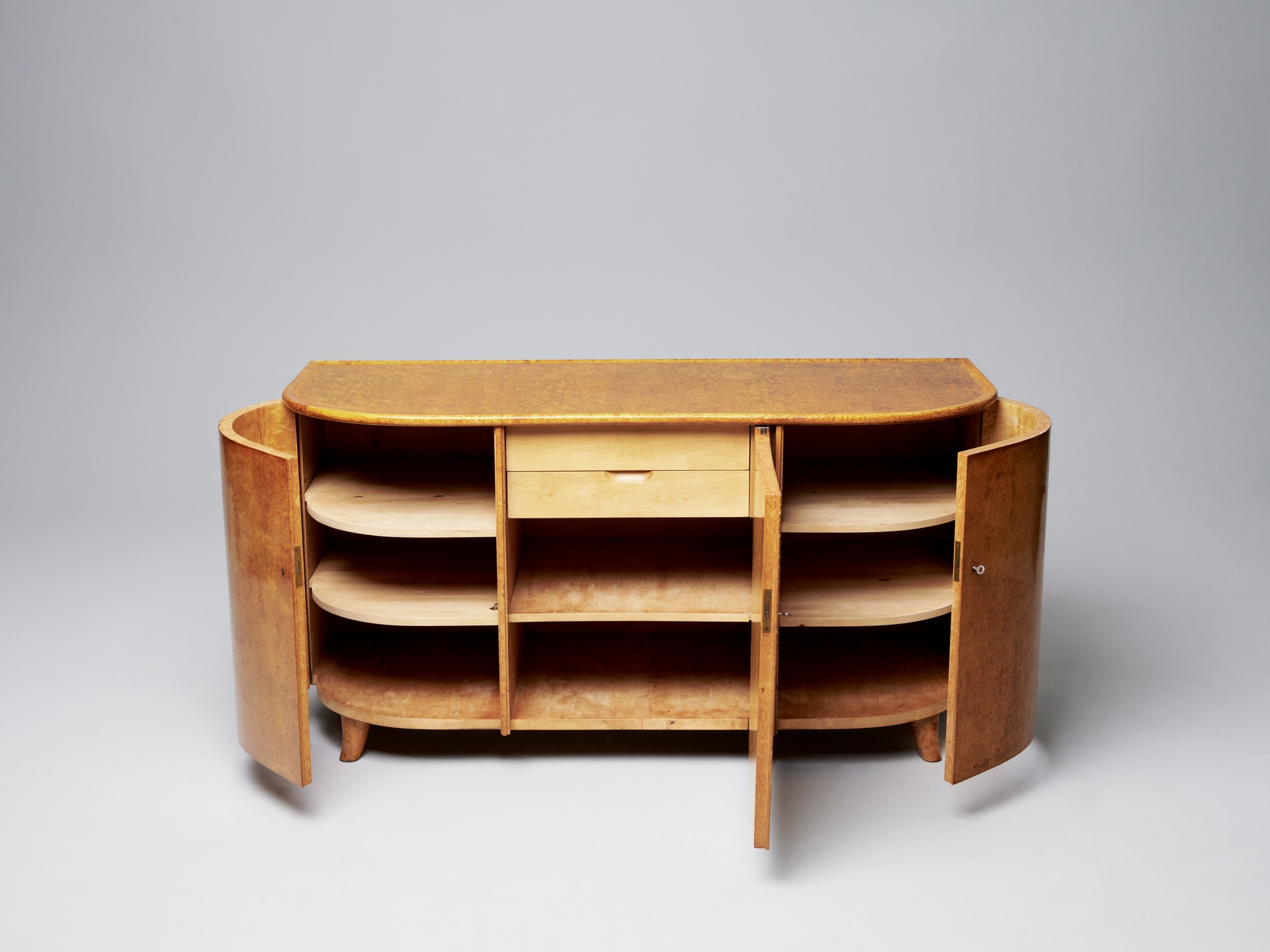 Cabinet image 3