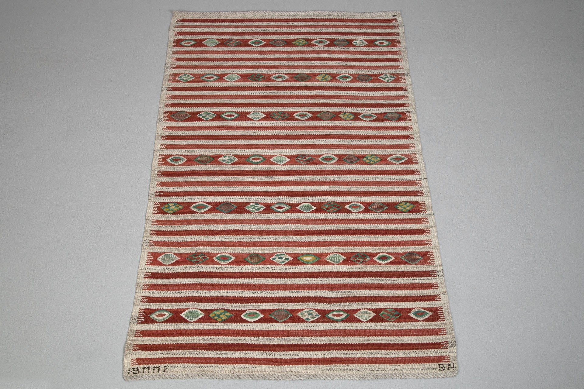Carpet. image 2