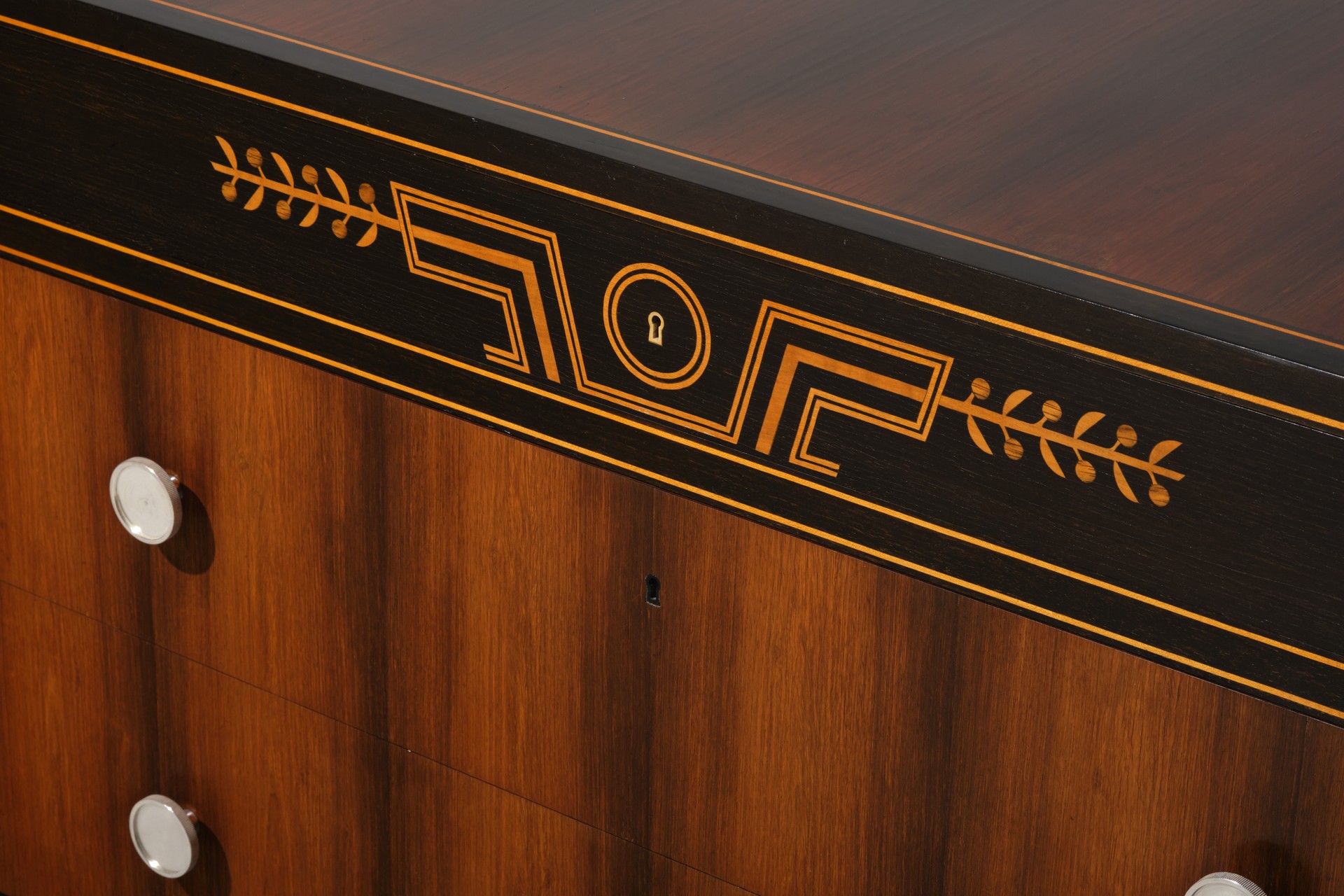 Chest of Drawers image 3
