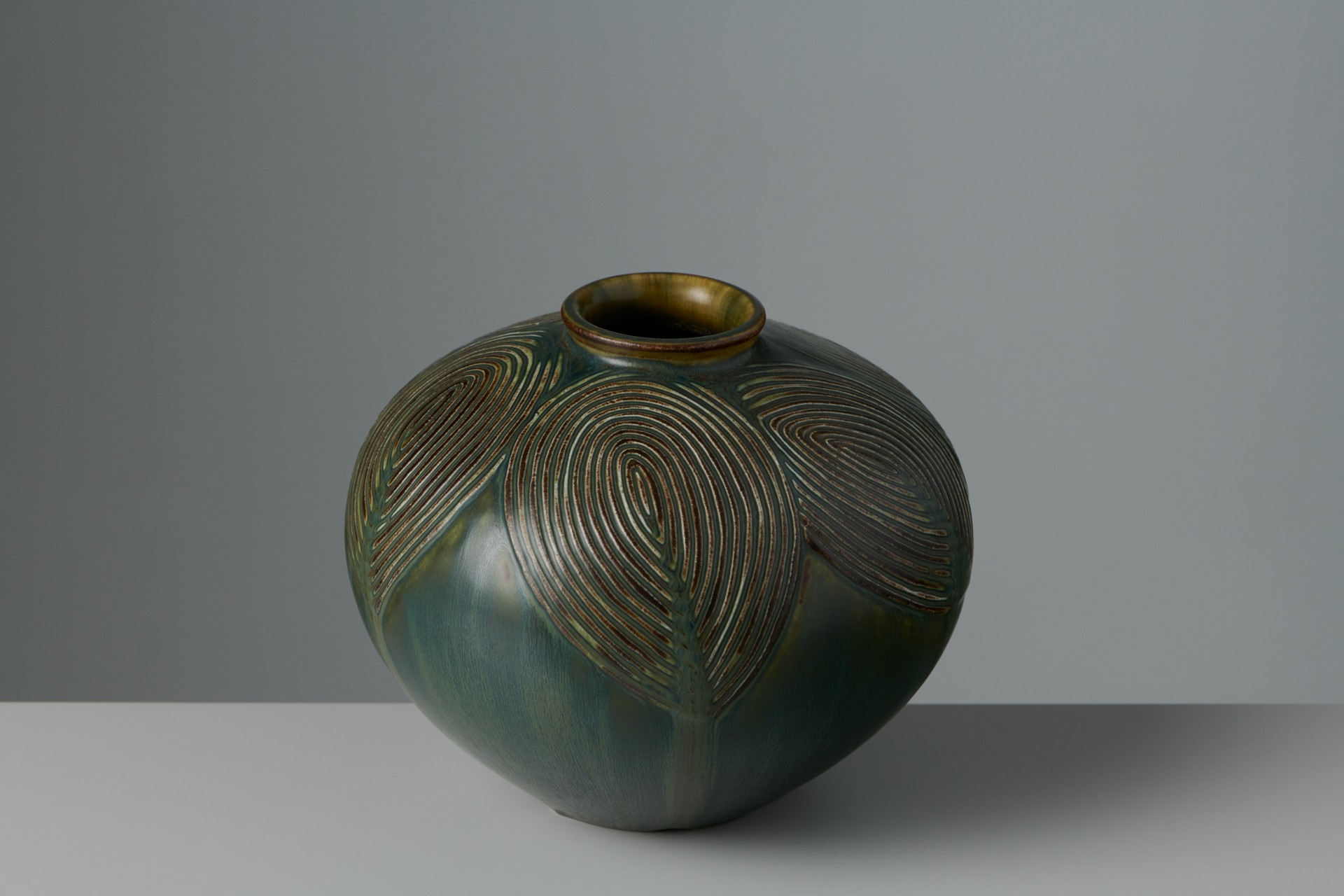 Vase image 2