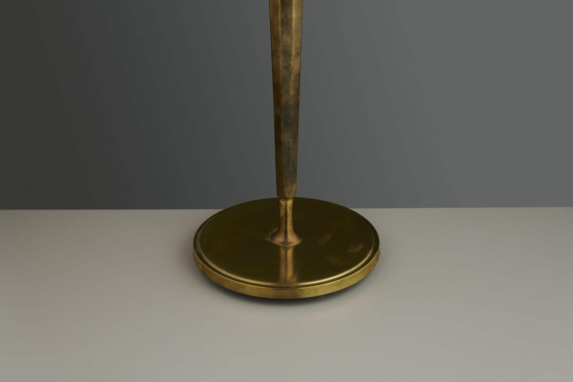 Table Lamp image 4