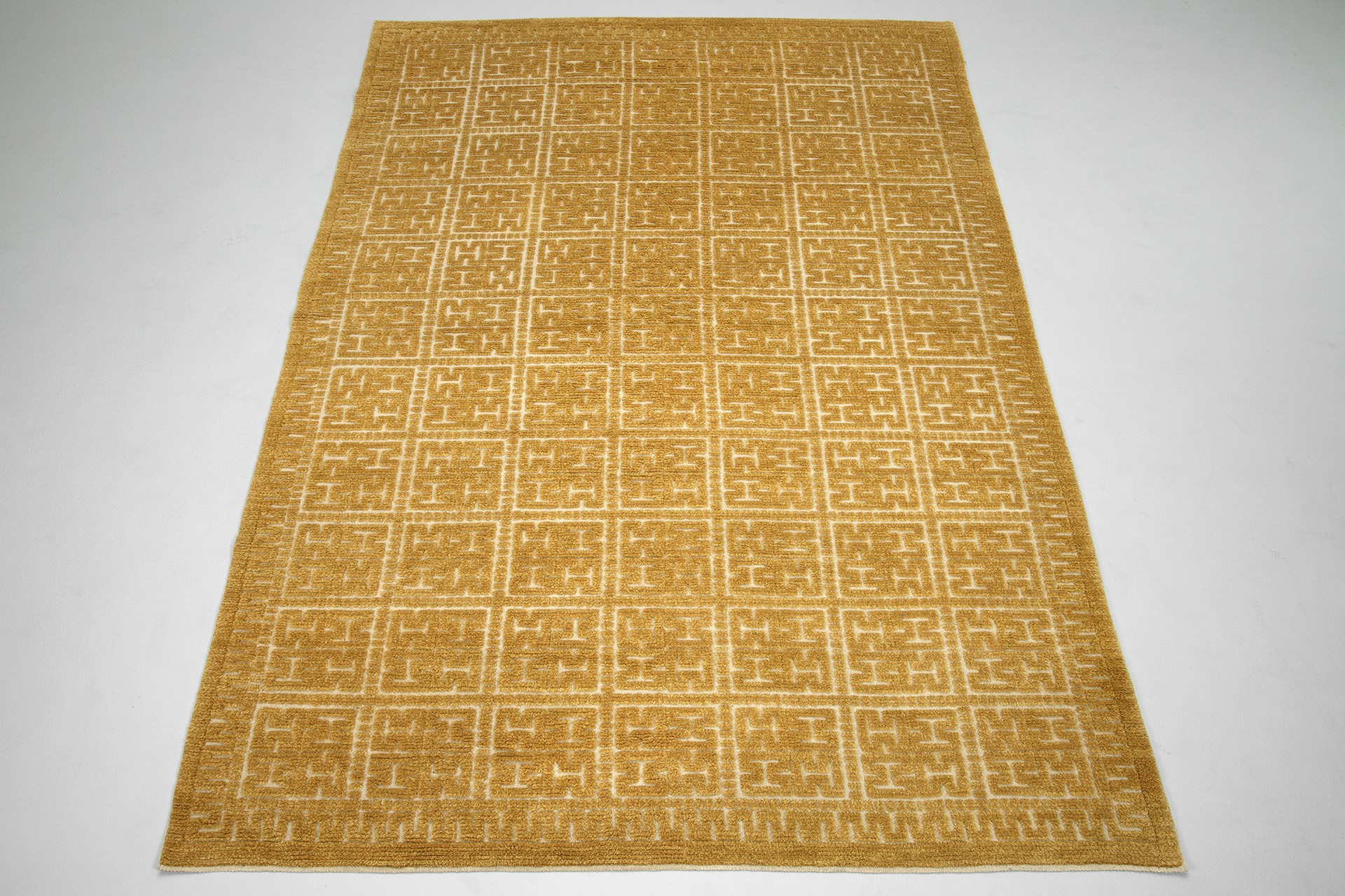 Carpet image 2