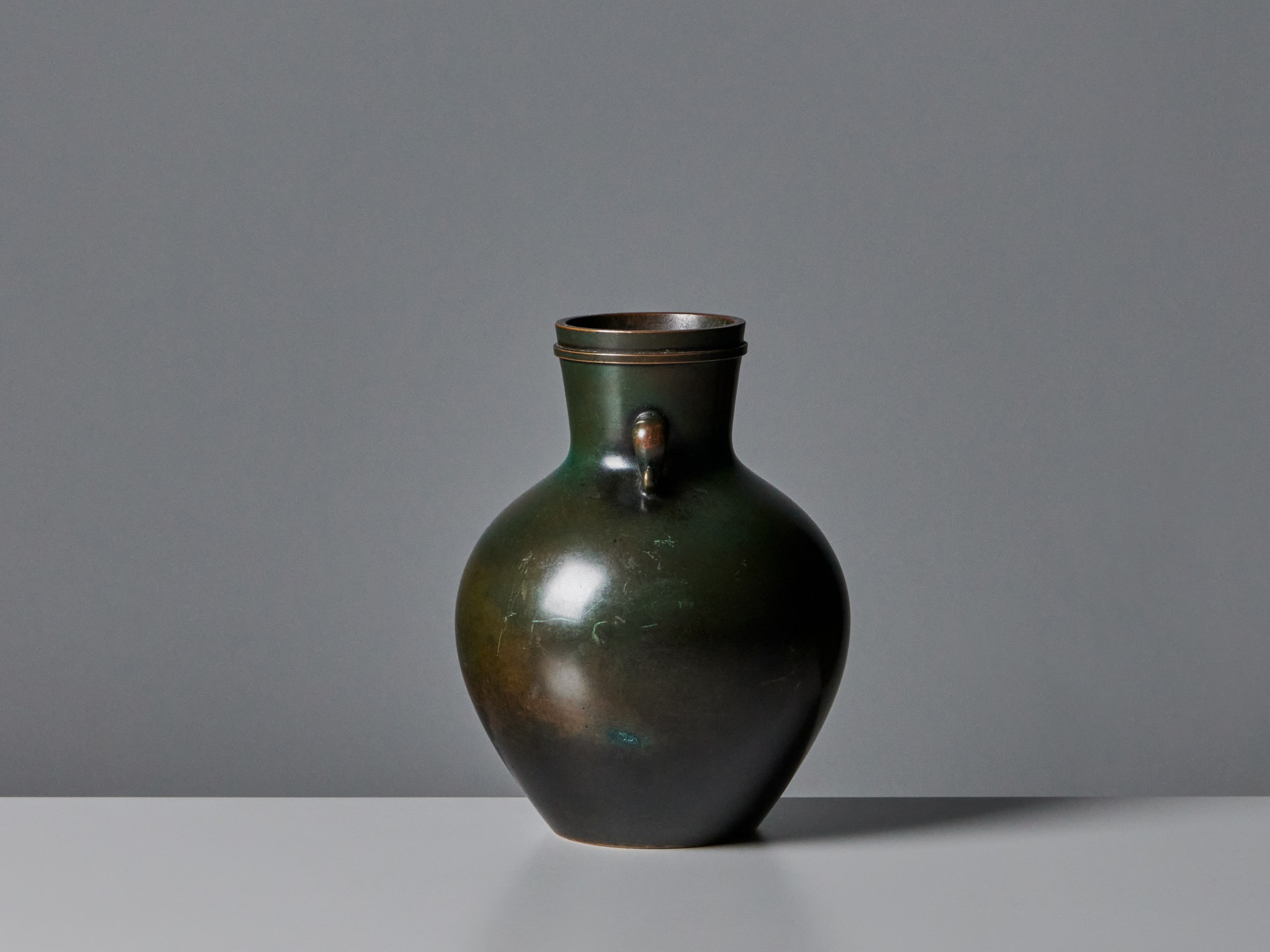 Vase image 2