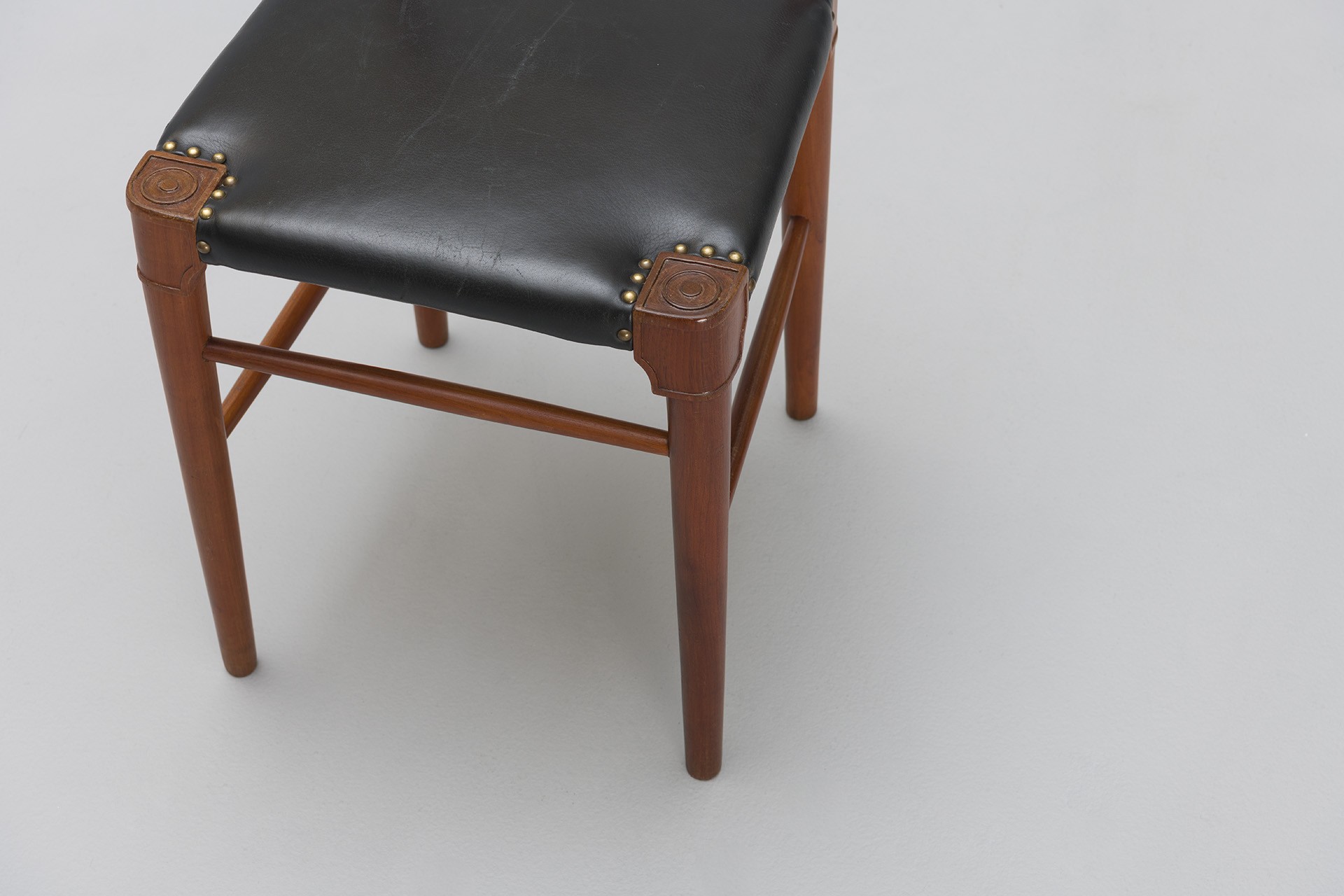 Set of Four Chairs image 8