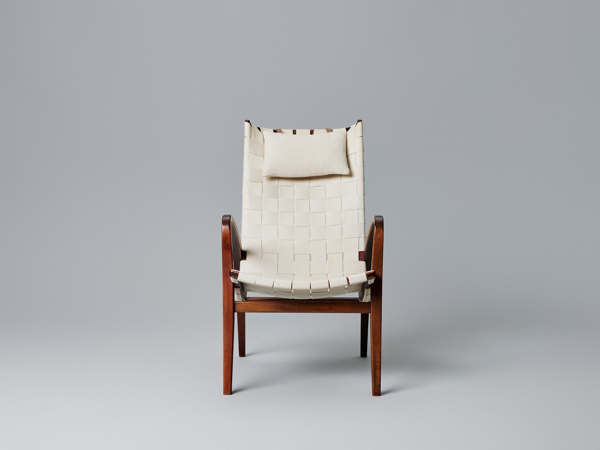 'Grasshopper' Armchair image 2
