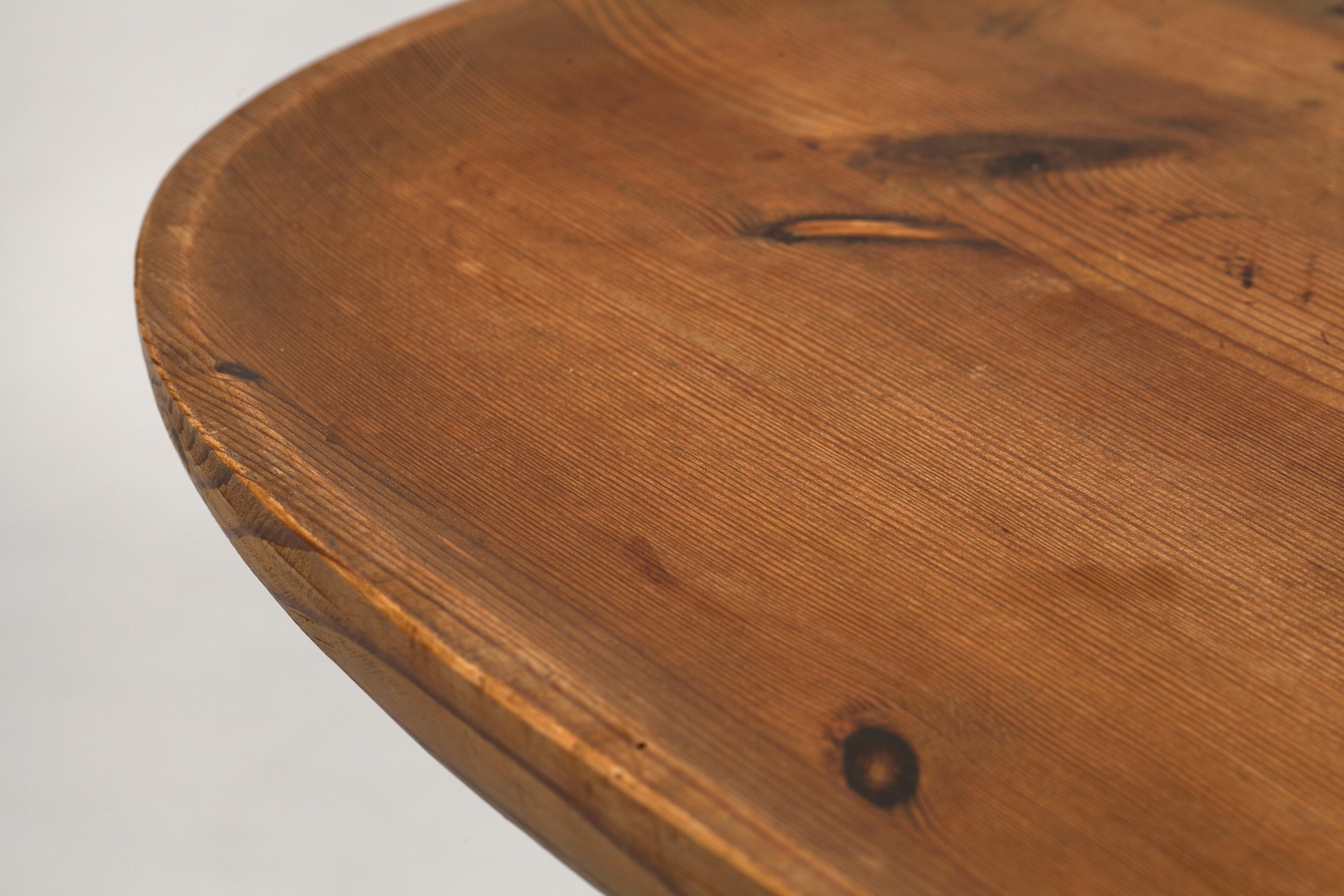 'Utö' Table image 4
