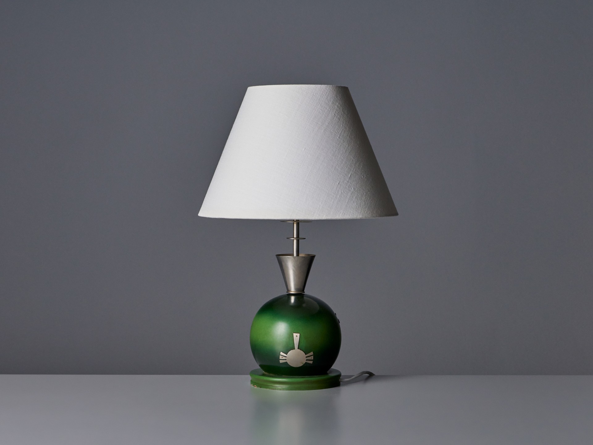 Table Lamp image 3