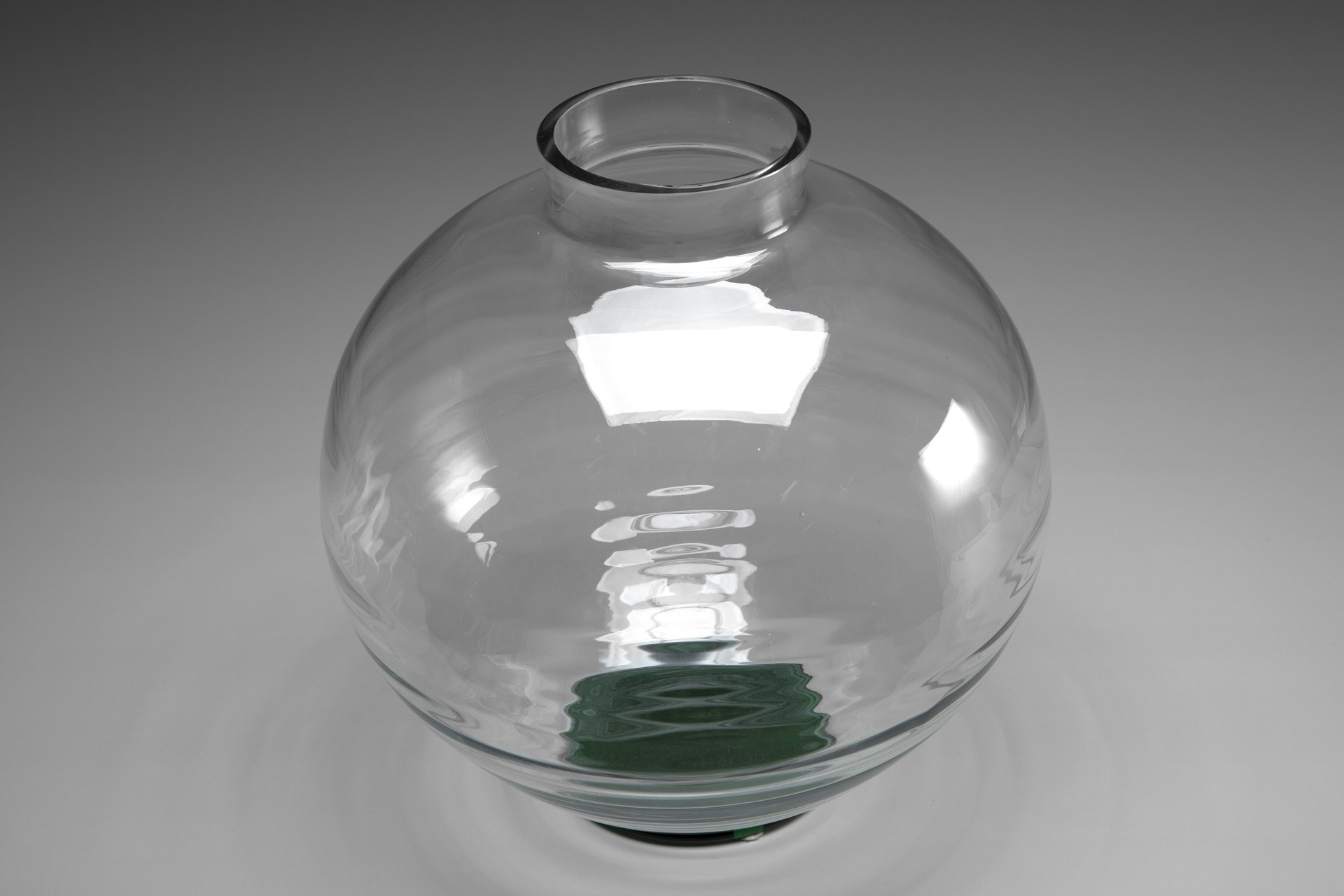 Large Vase image 2