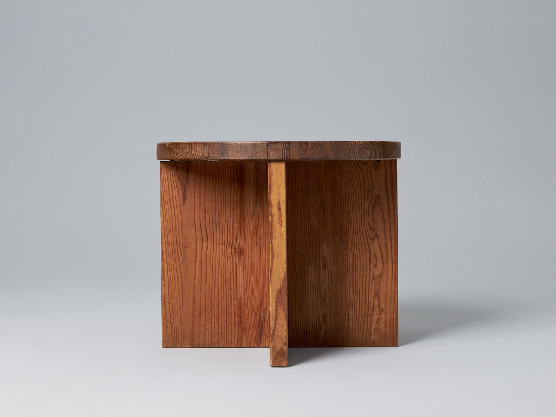 'Lovö' Table image 3