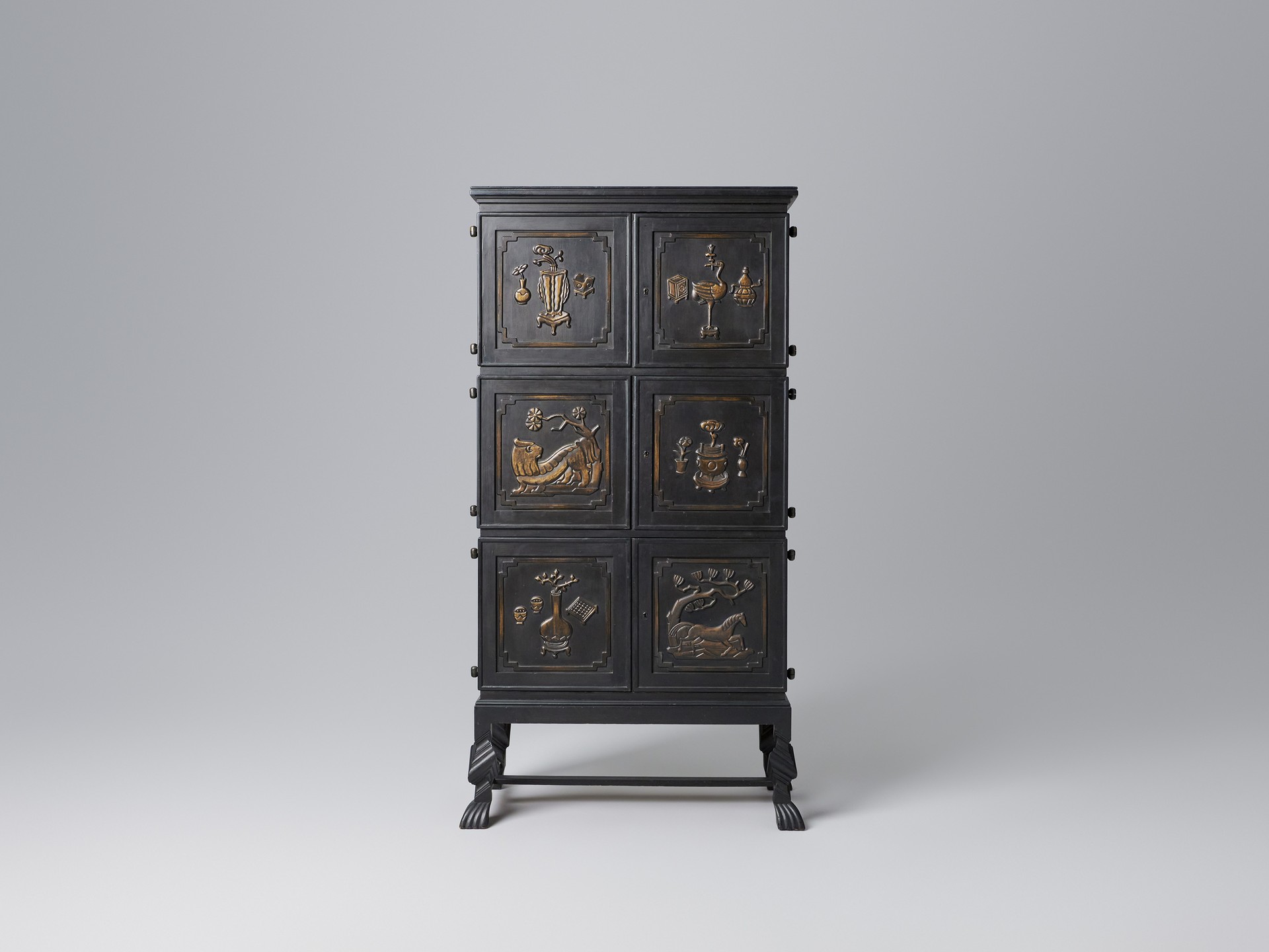 Cabinet image 4