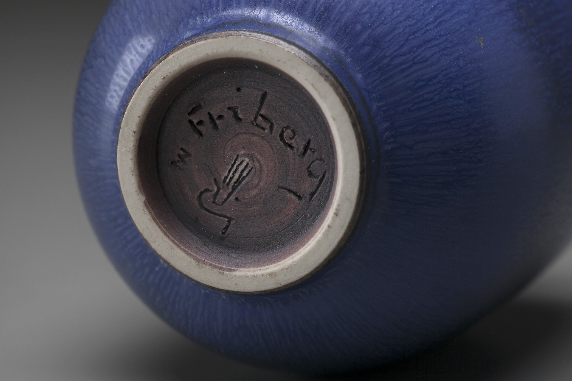 Vase image 5