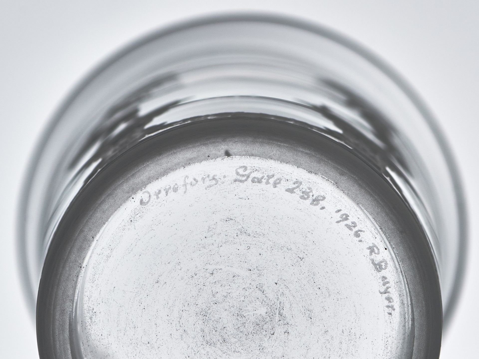 Vase image 8
