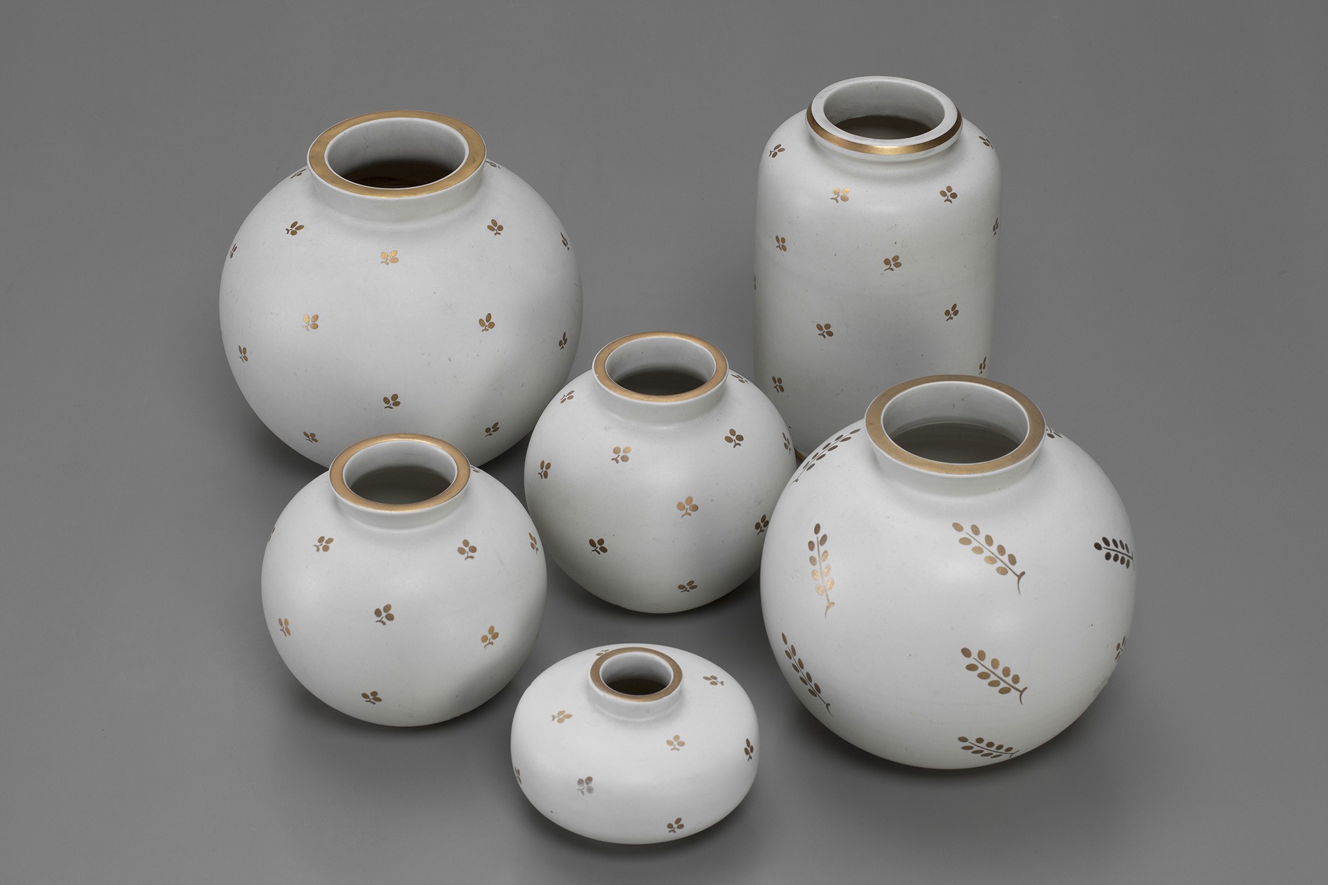 Group of "Carrara" Vases image 3