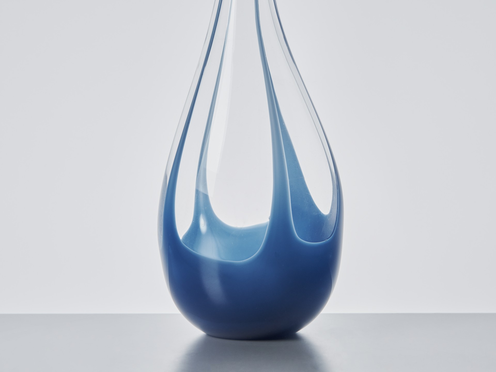Vase image 4