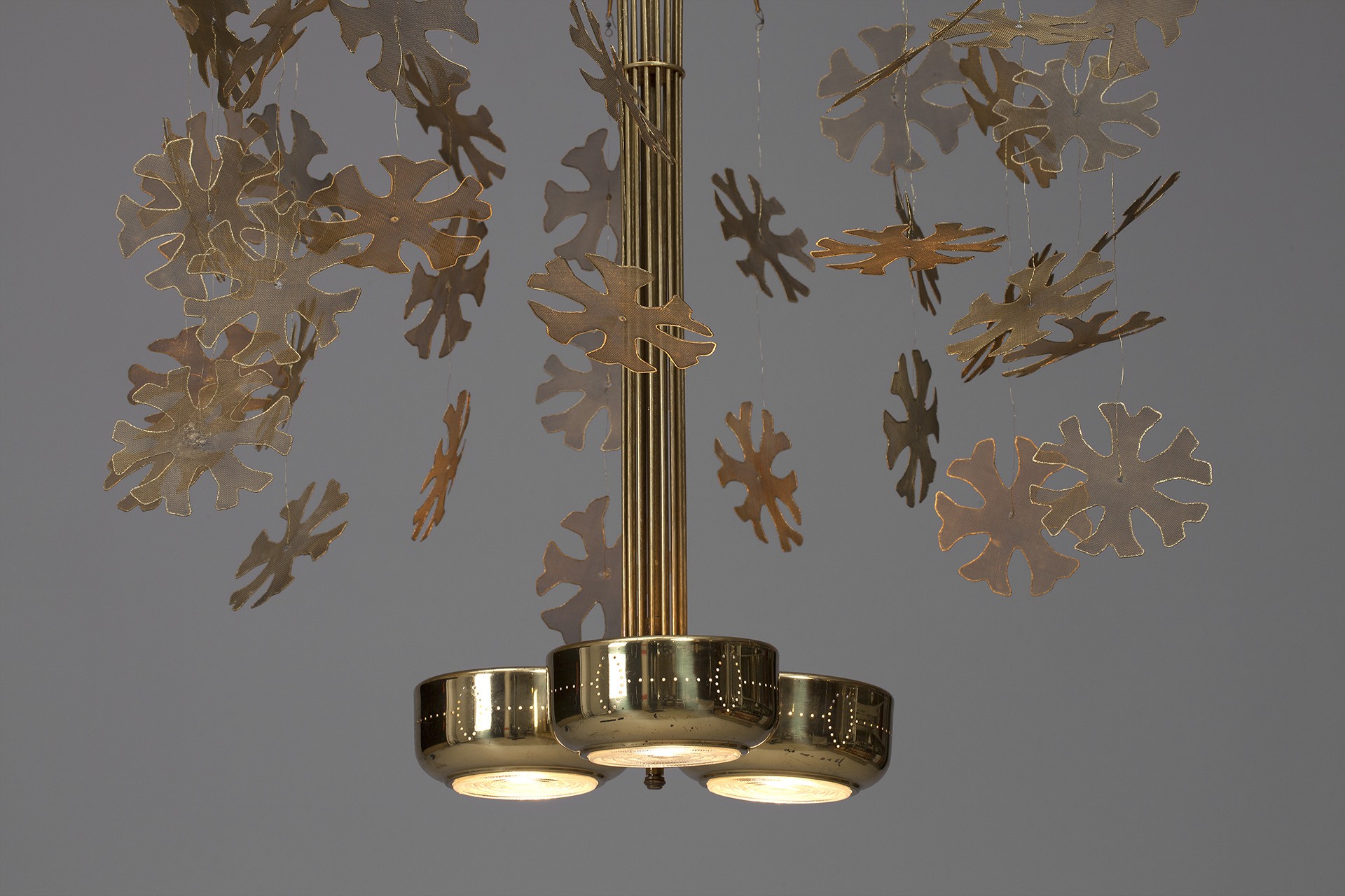 Snow flake Chandelier image 3