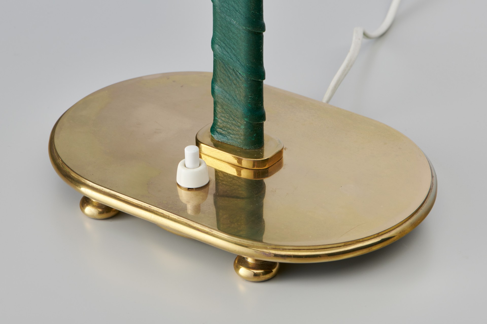 Table lamp image 4