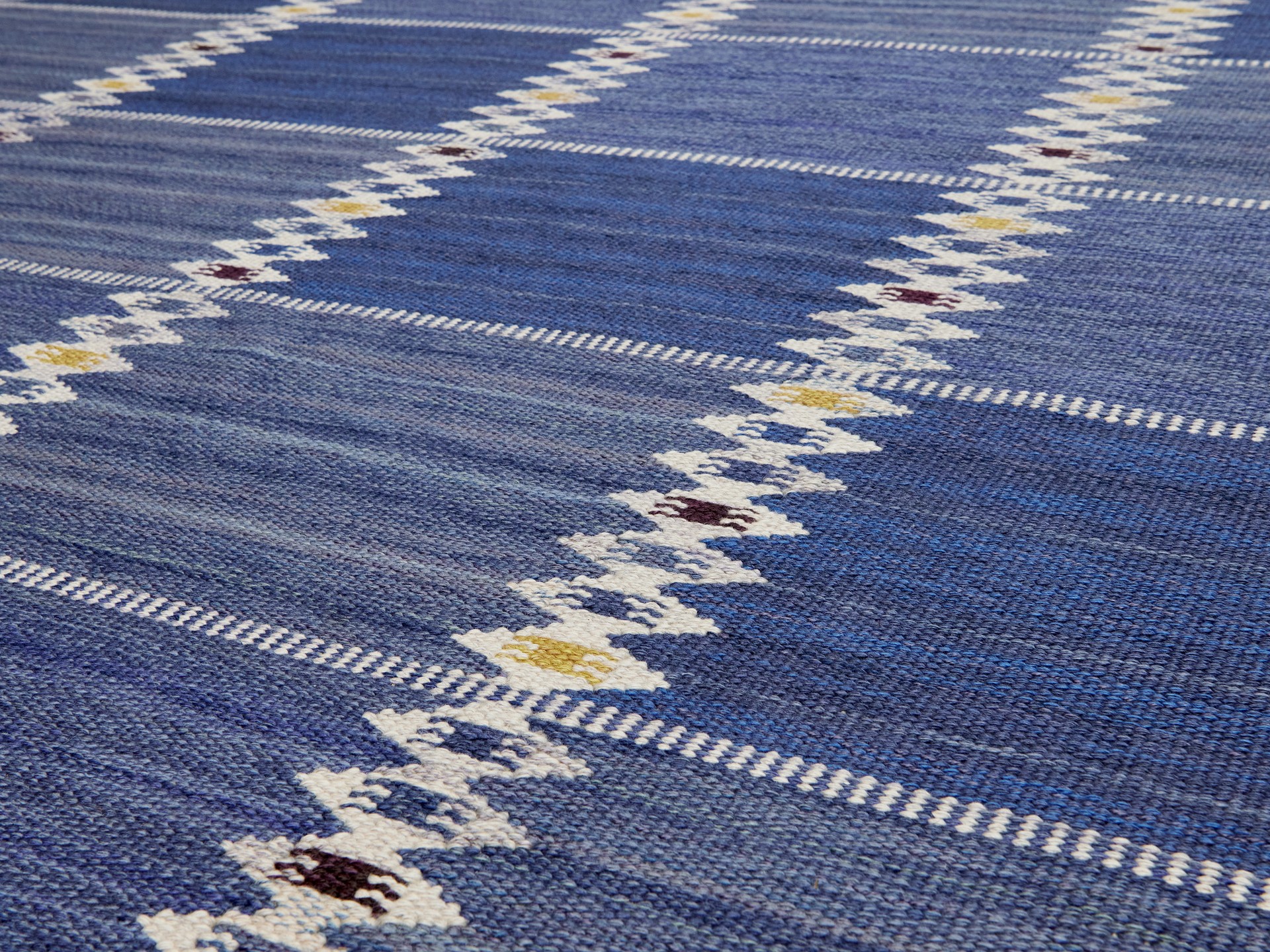 'Salerno' Carpet image 4