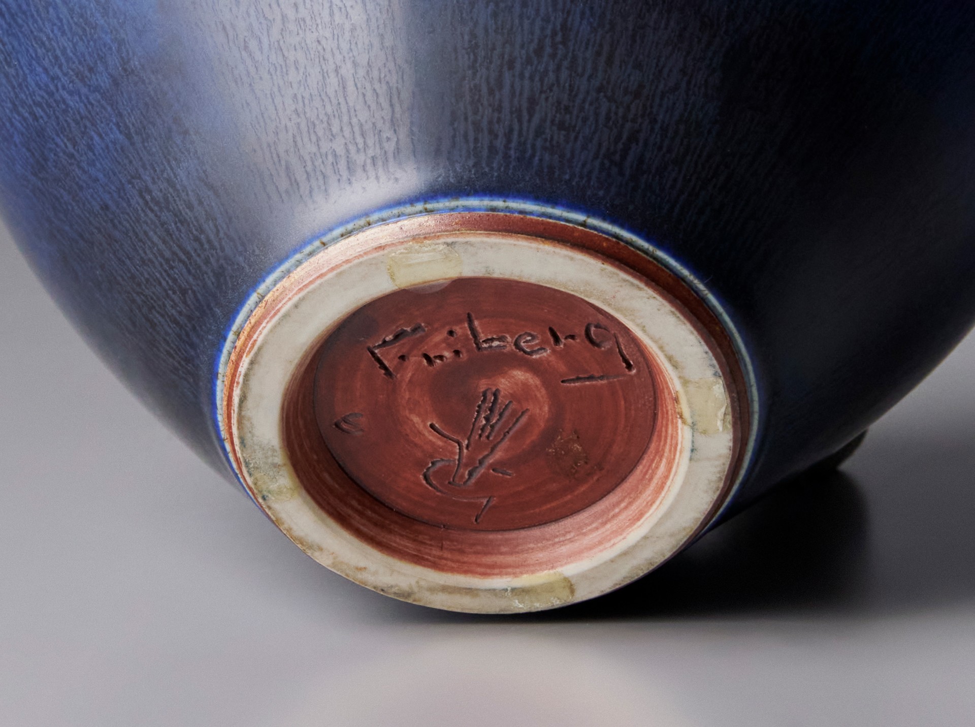Vase image 6